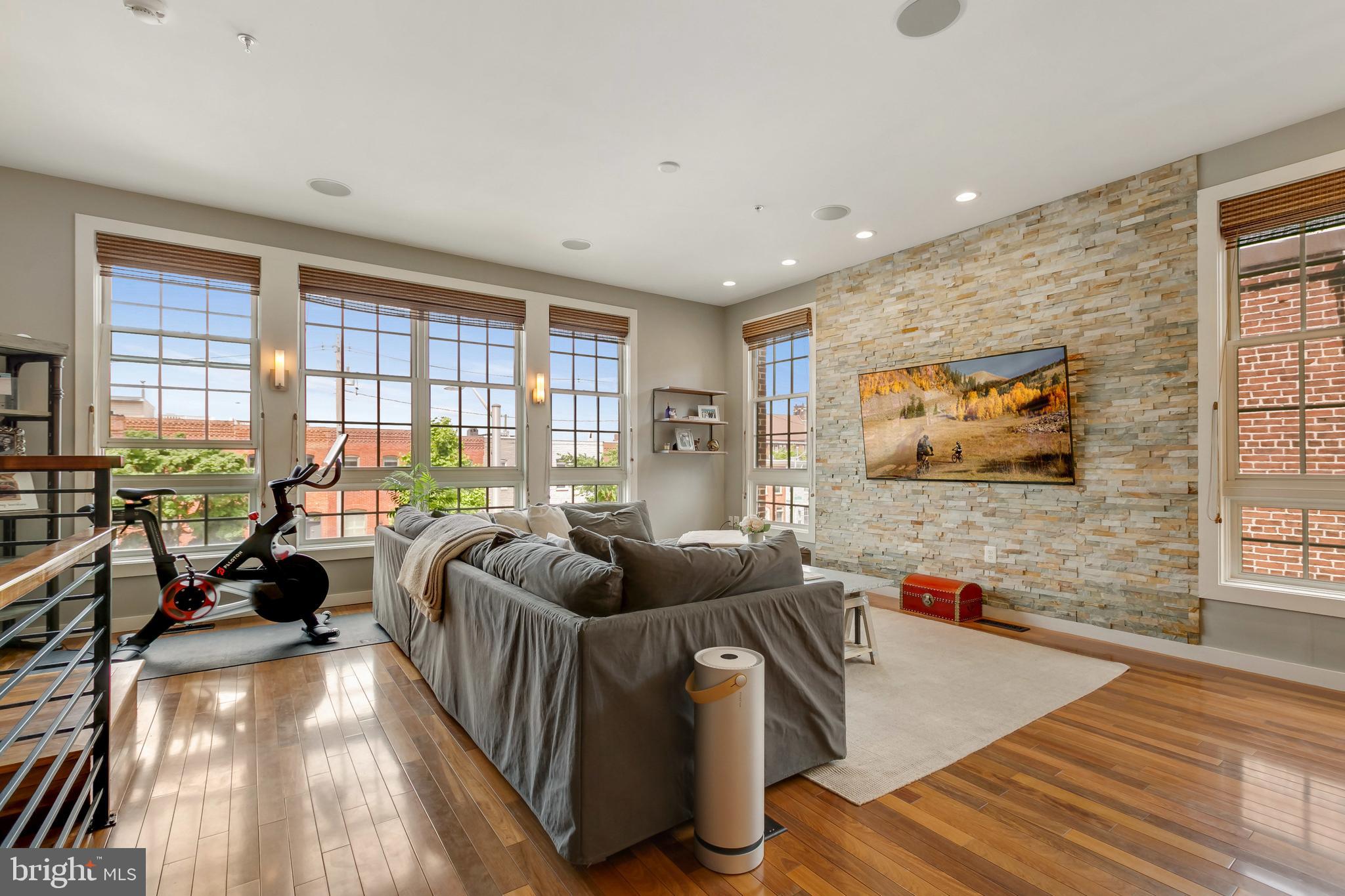 CANTON - Residential