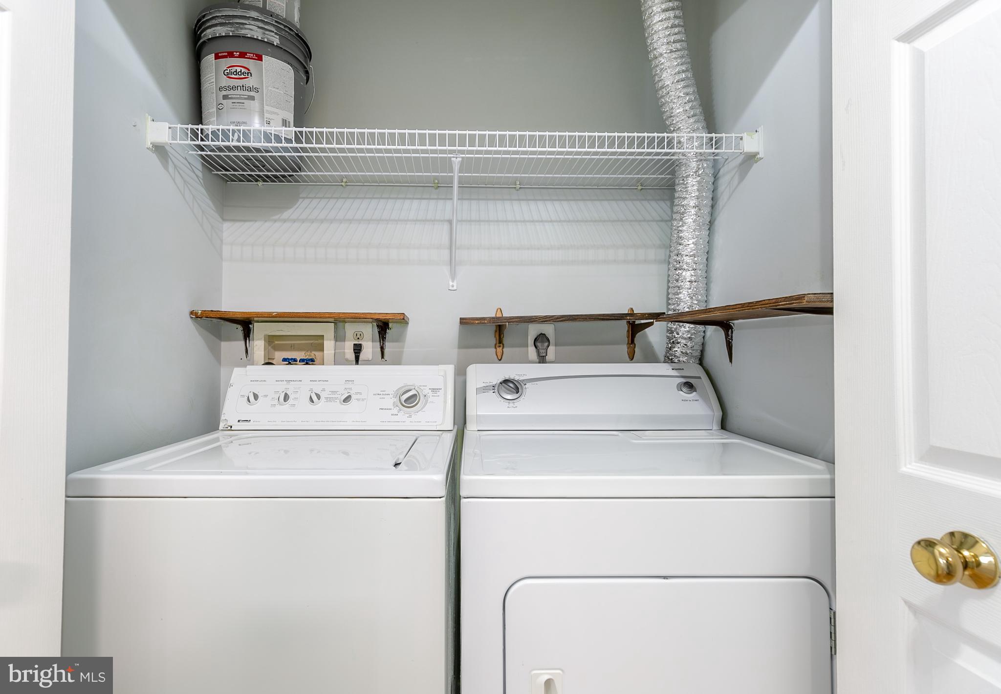 WINDGATE CONDO - Residential