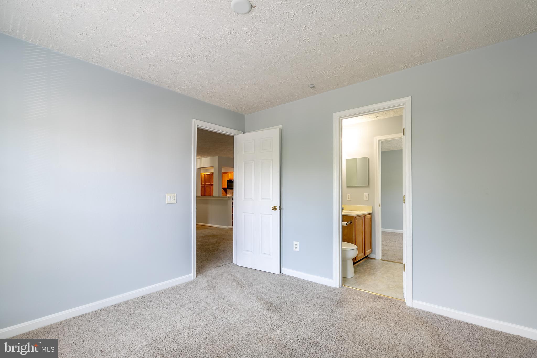 WINDGATE CONDO - Residential