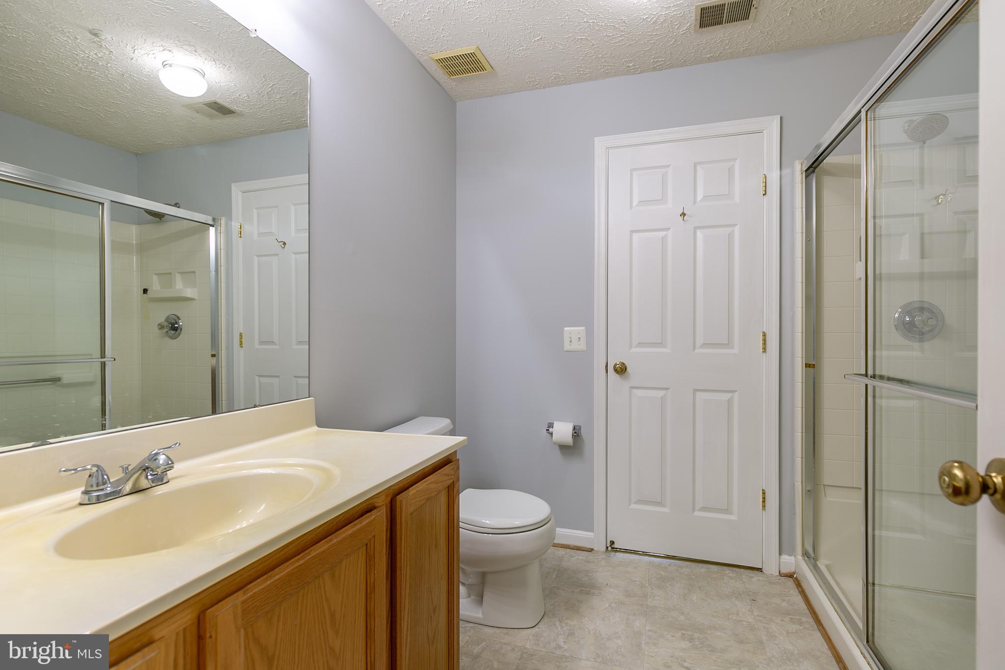 WINDGATE CONDO - Residential