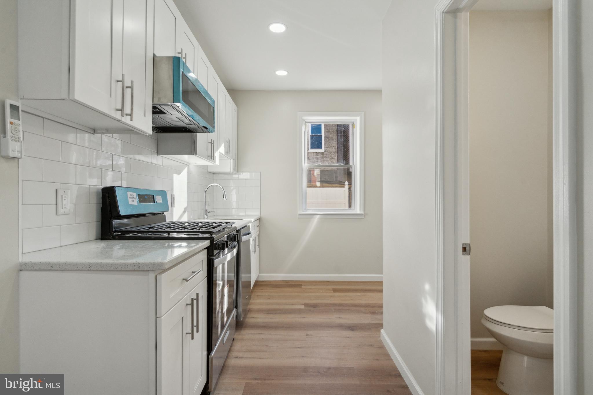 POINT BREEZE - Residential