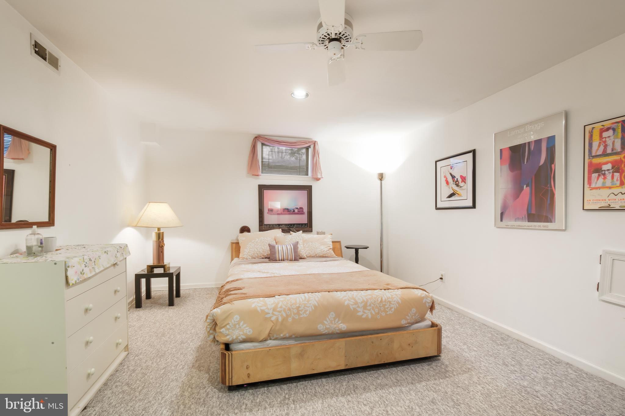 TIMBERLAWN - Residential