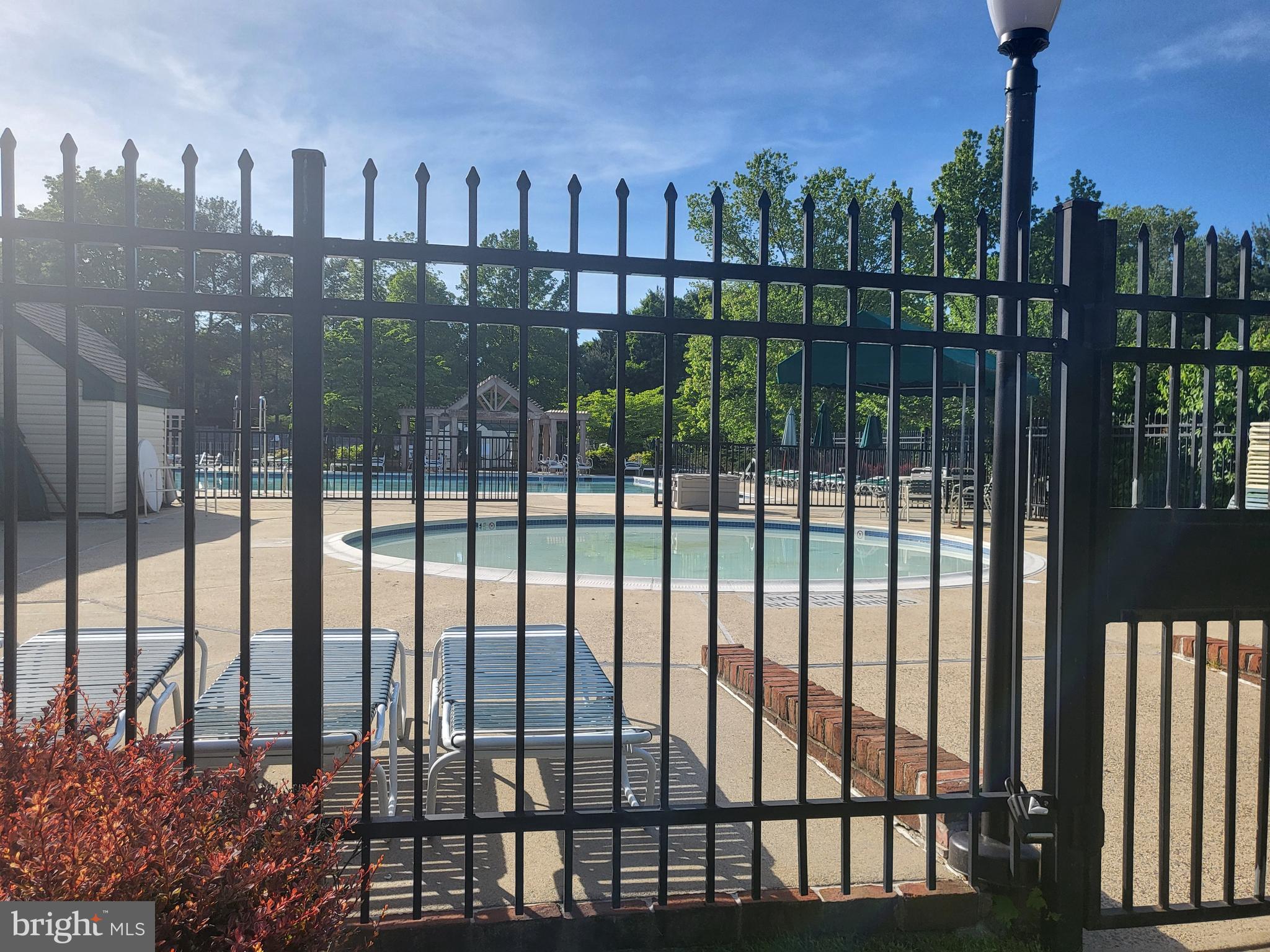 TIMBERLAWN - Residential