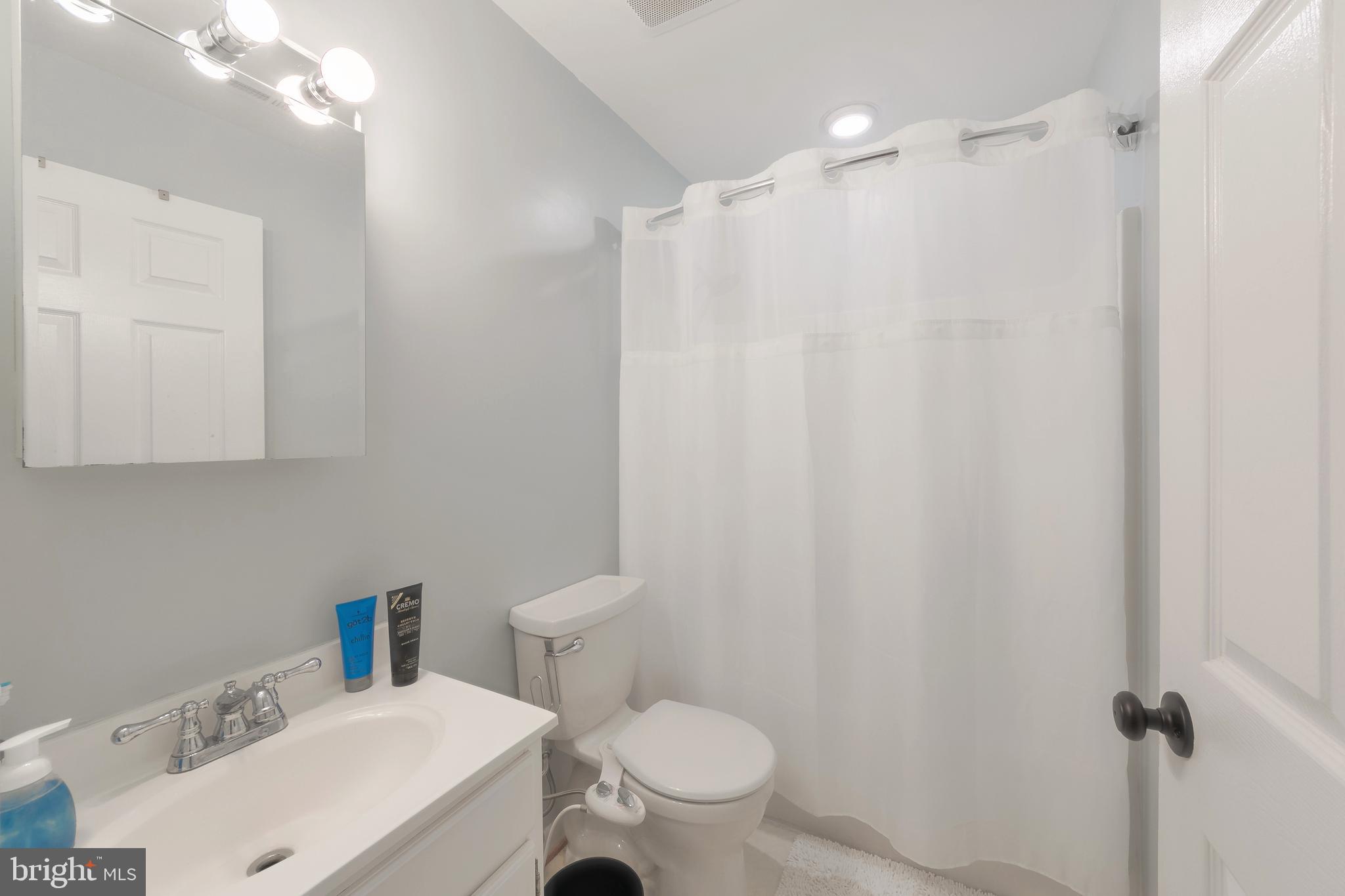 SILVER SANDS - Residential