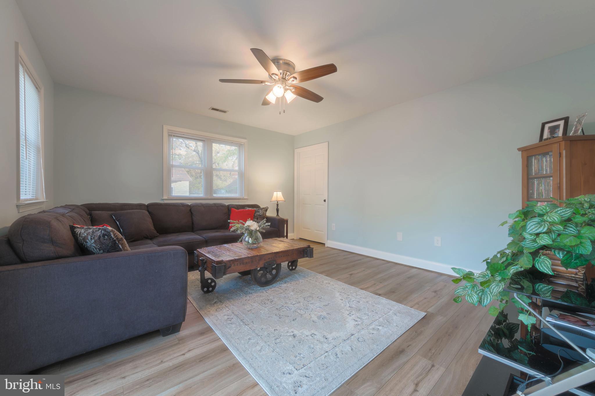 SILVER SANDS - Residential