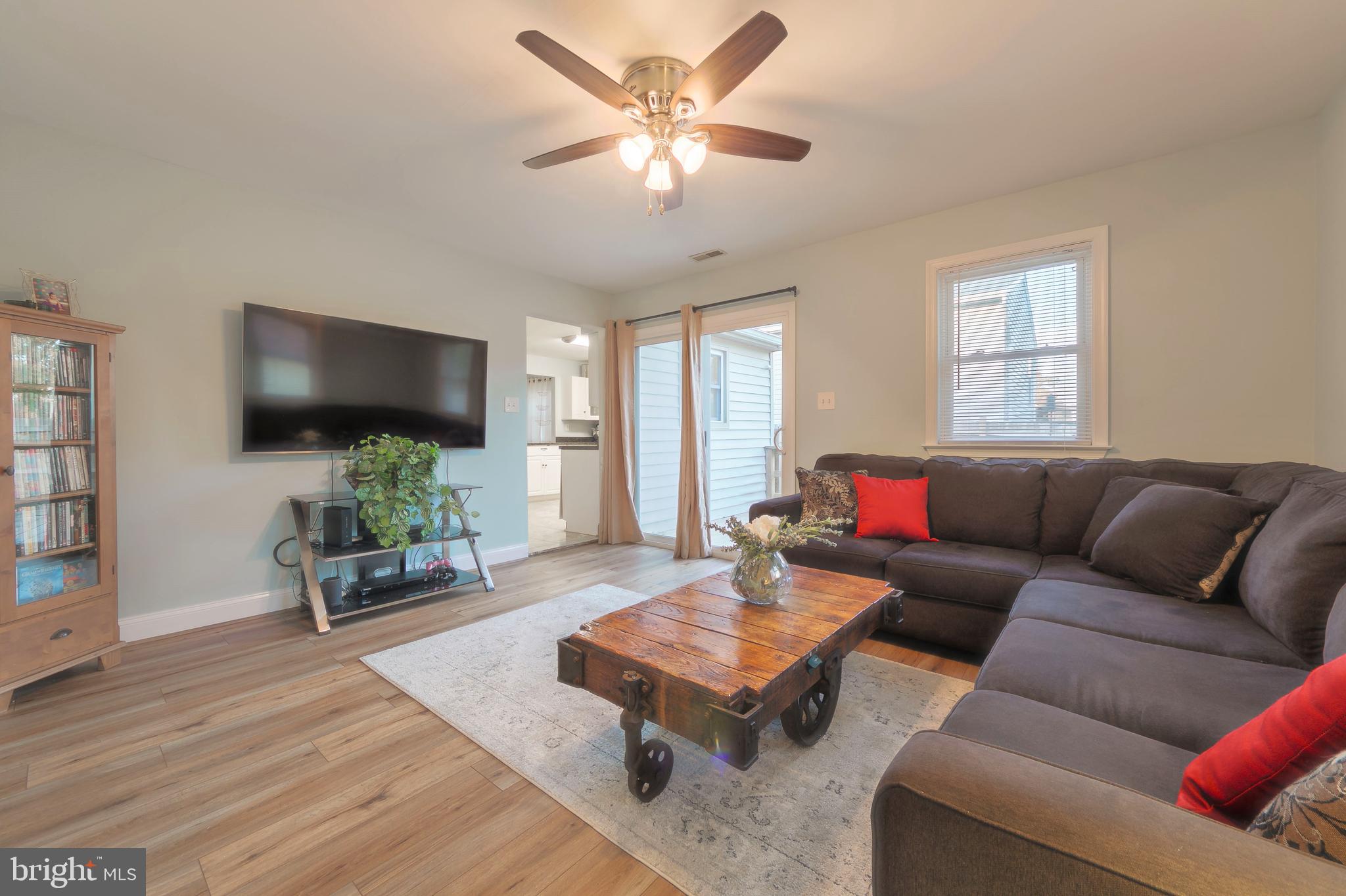 SILVER SANDS - Residential