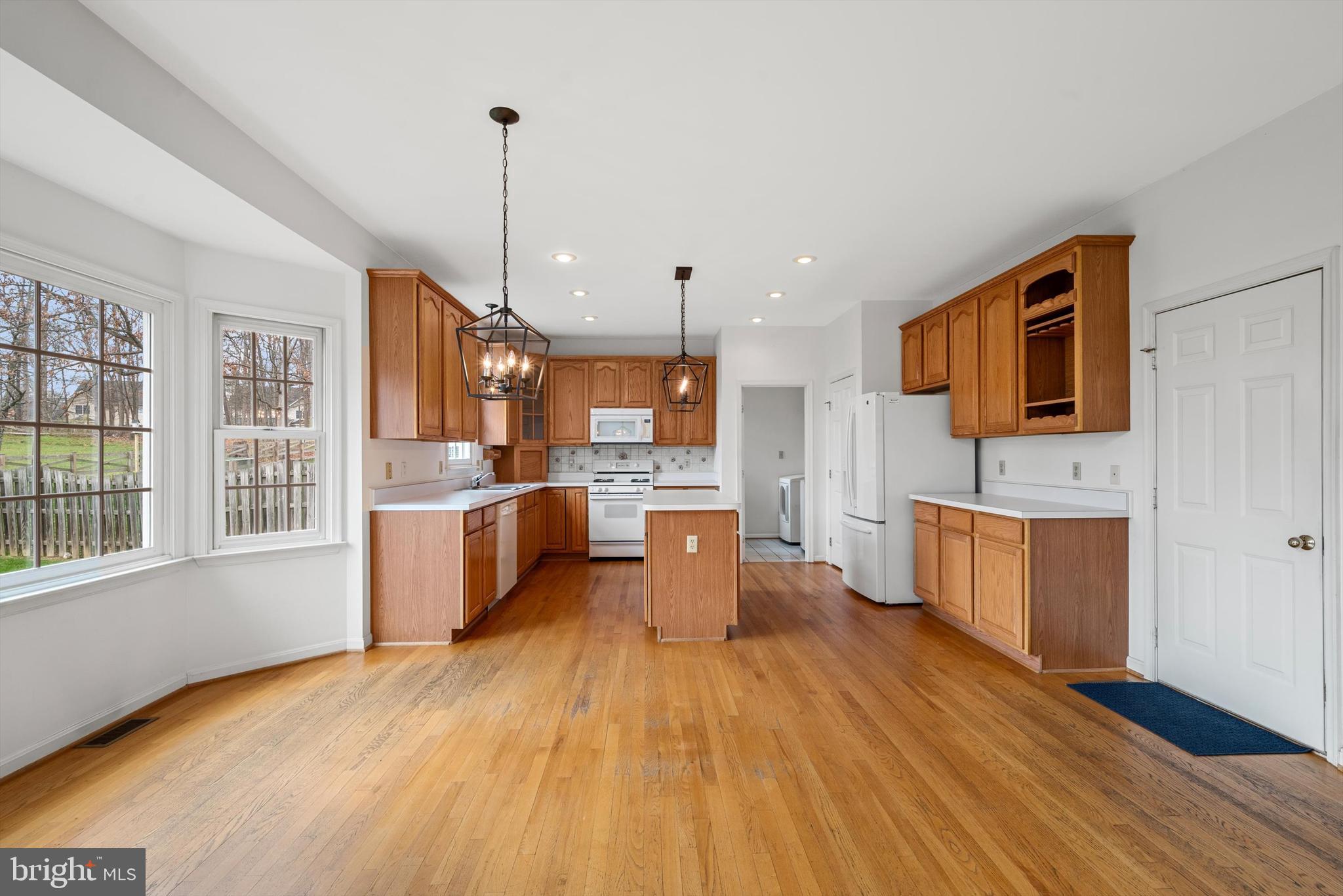 PIONEER HEIGHTS - Residential