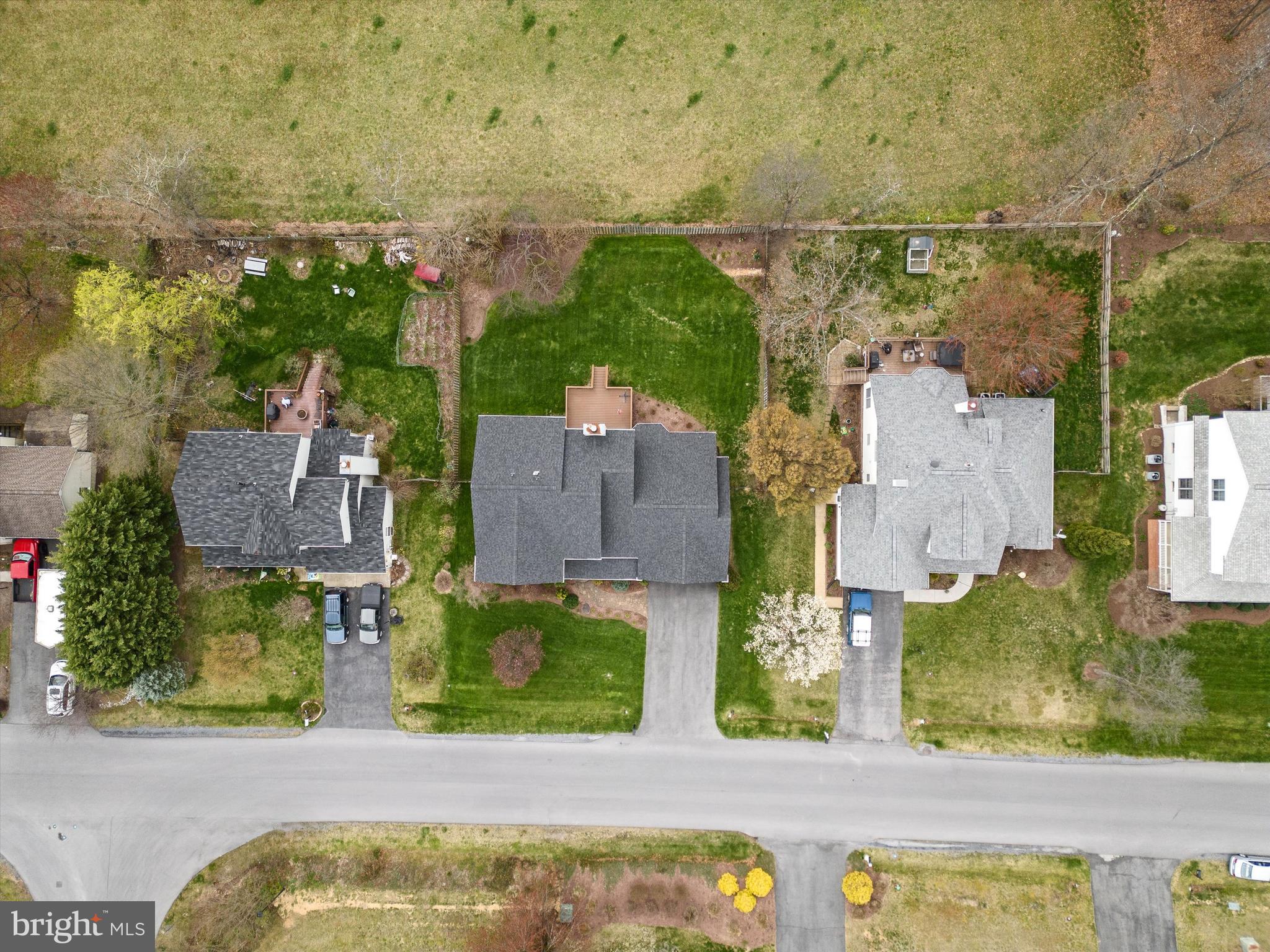 PIONEER HEIGHTS - Residential