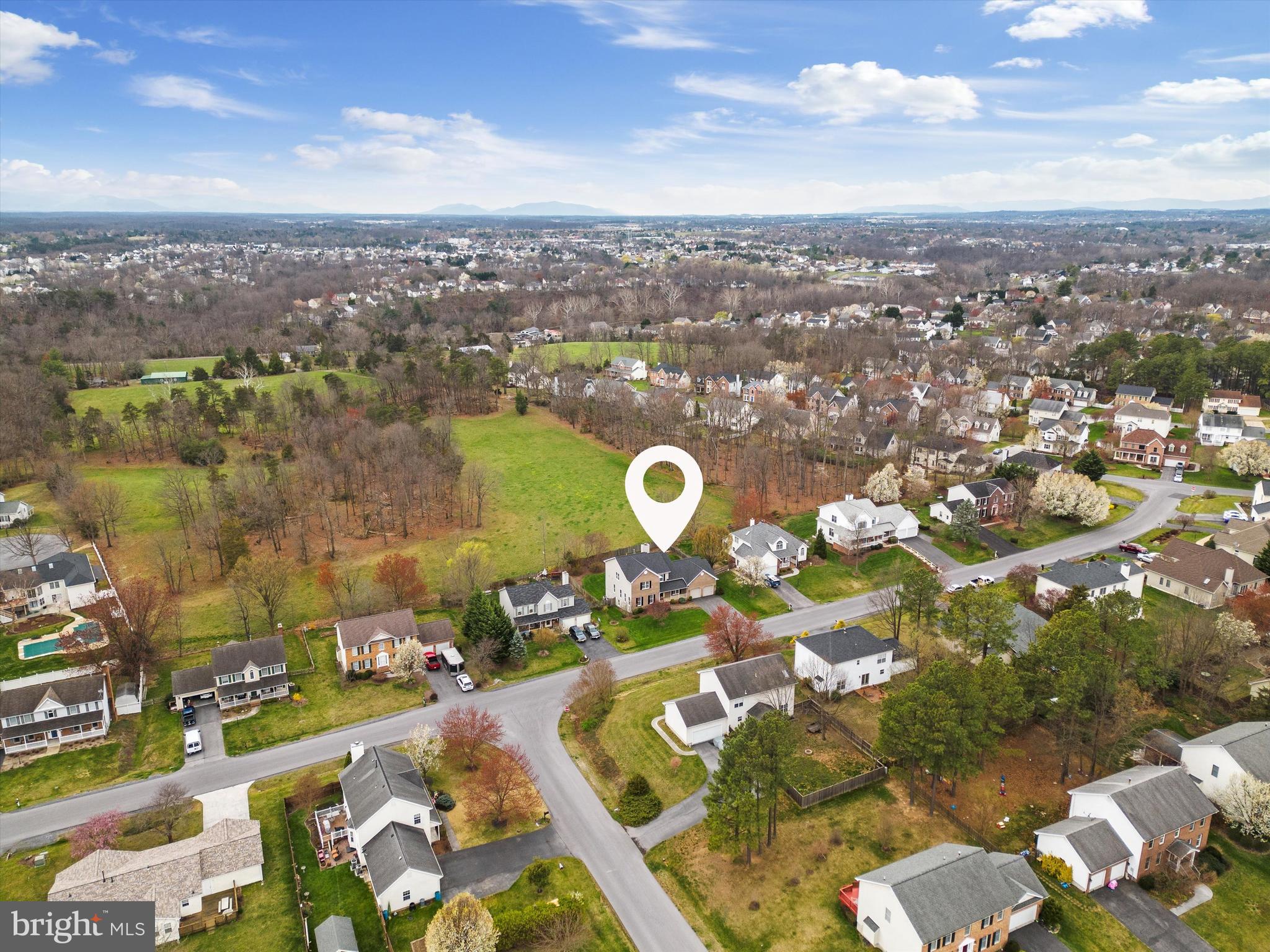 PIONEER HEIGHTS - Residential