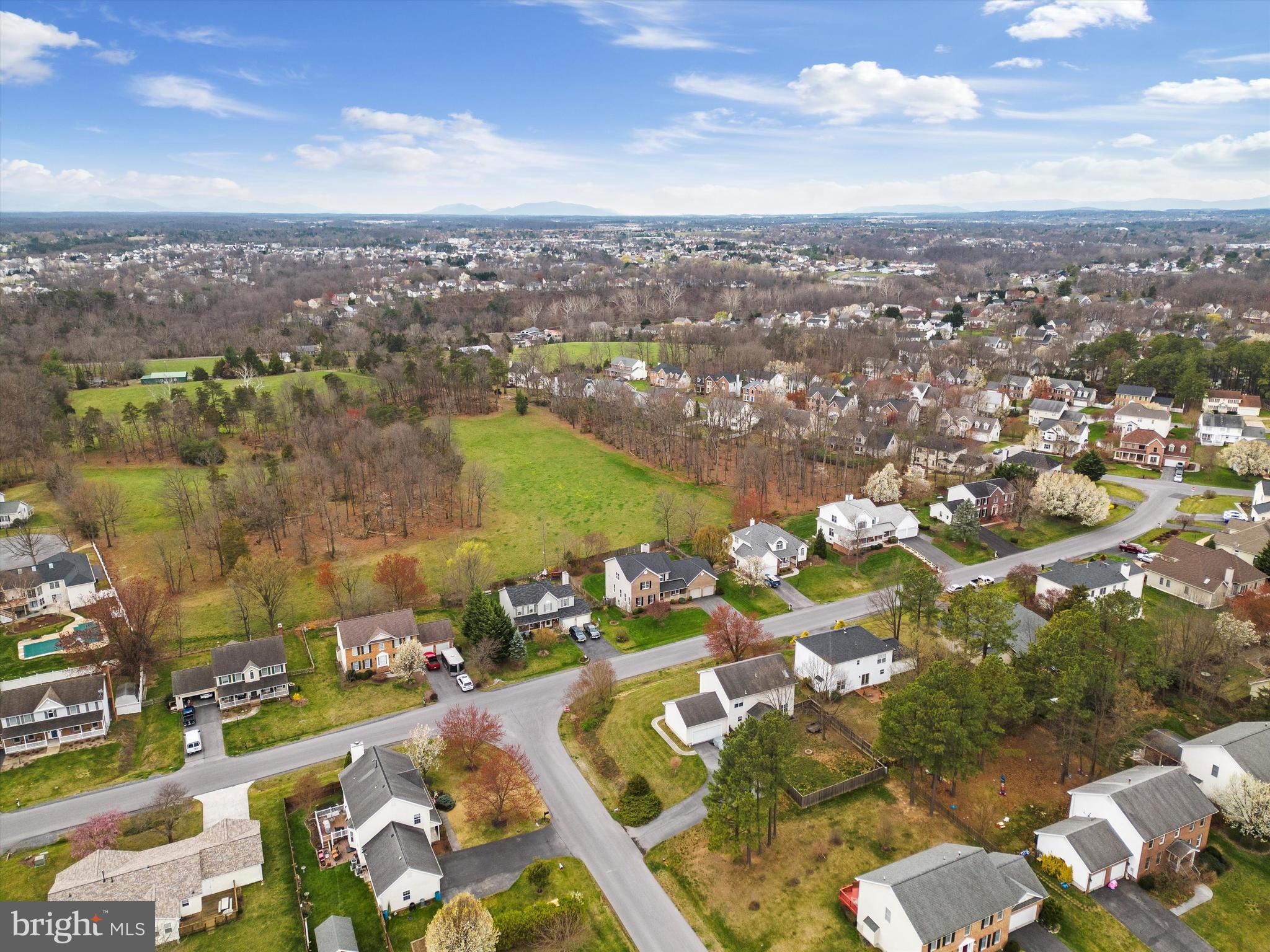 PIONEER HEIGHTS - Residential