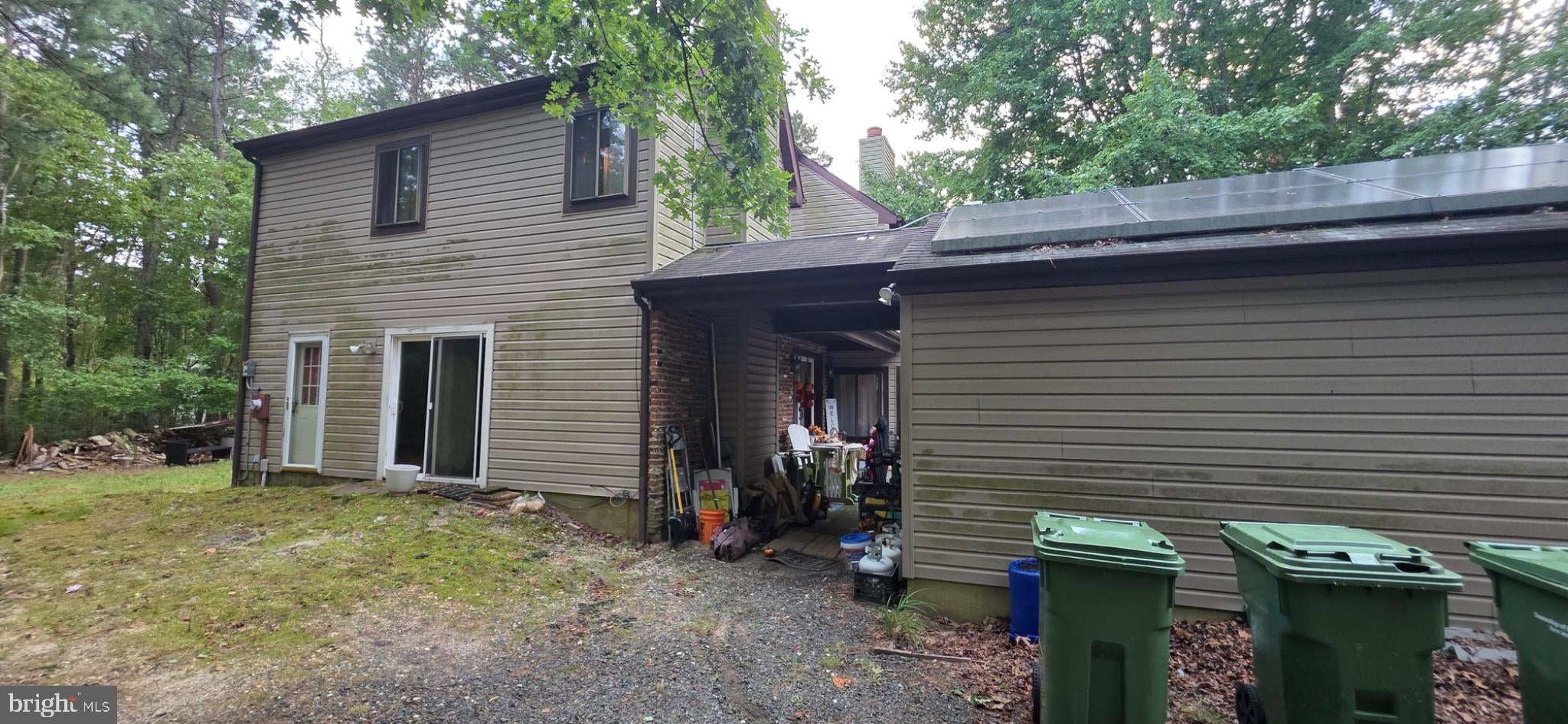 1 JACKSON COURT W