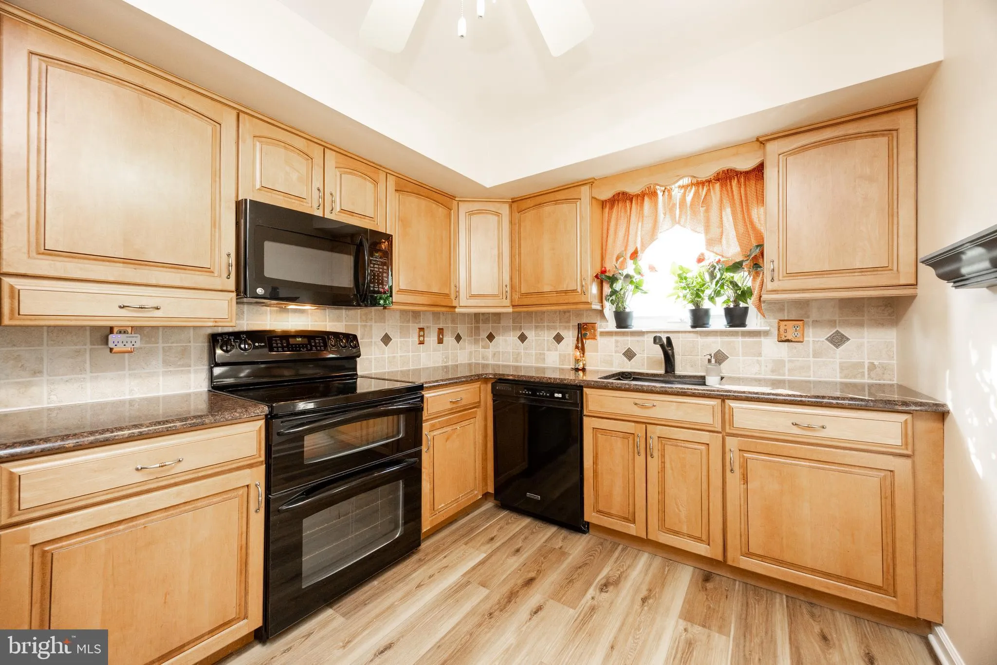 Harleysville, Pennsylvania 19438, United States, 3 Bedrooms Bedrooms, ,2 BathroomsBathrooms,Residential,Active,110535