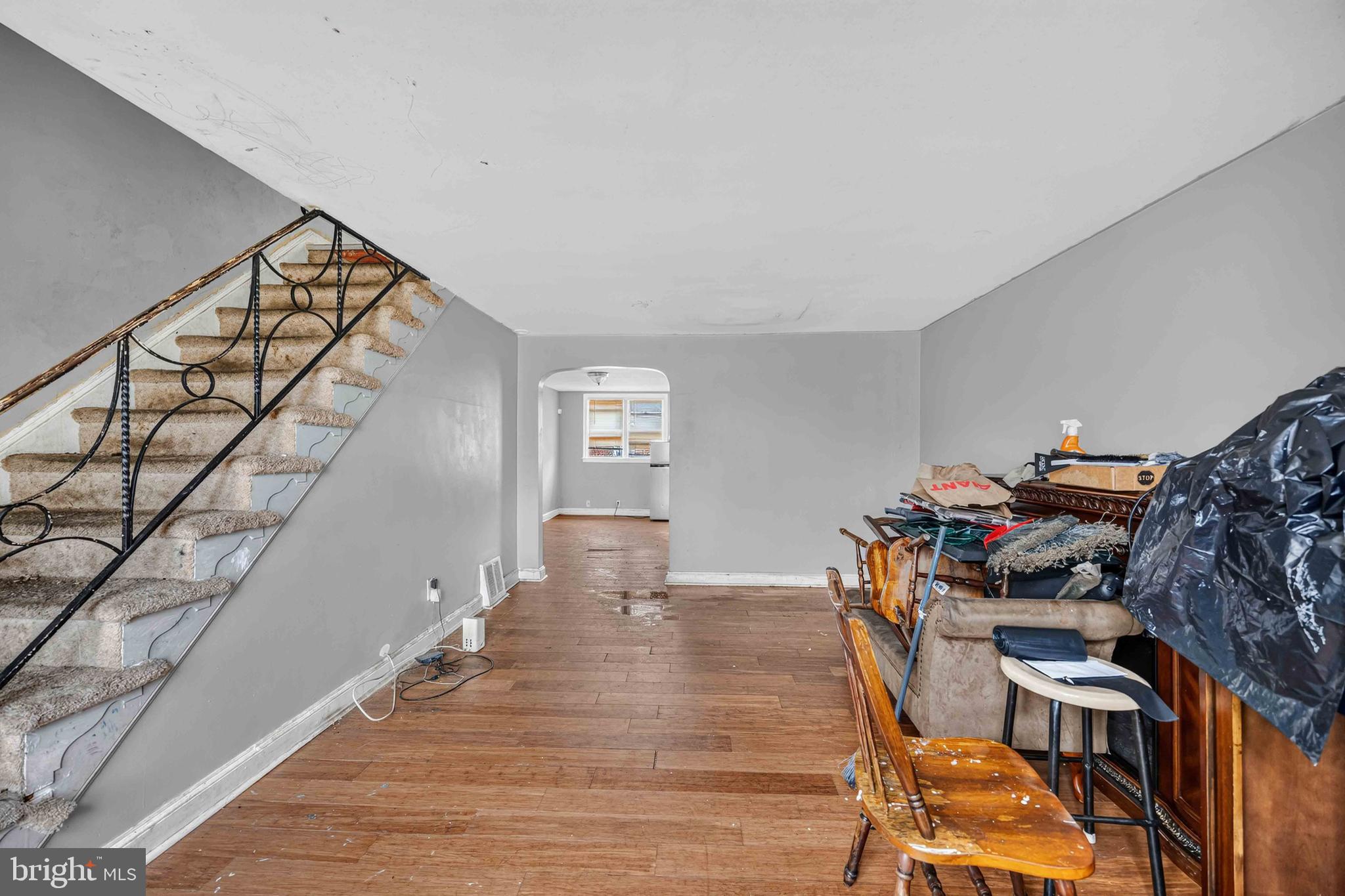 7620 SHERWOOD ROAD