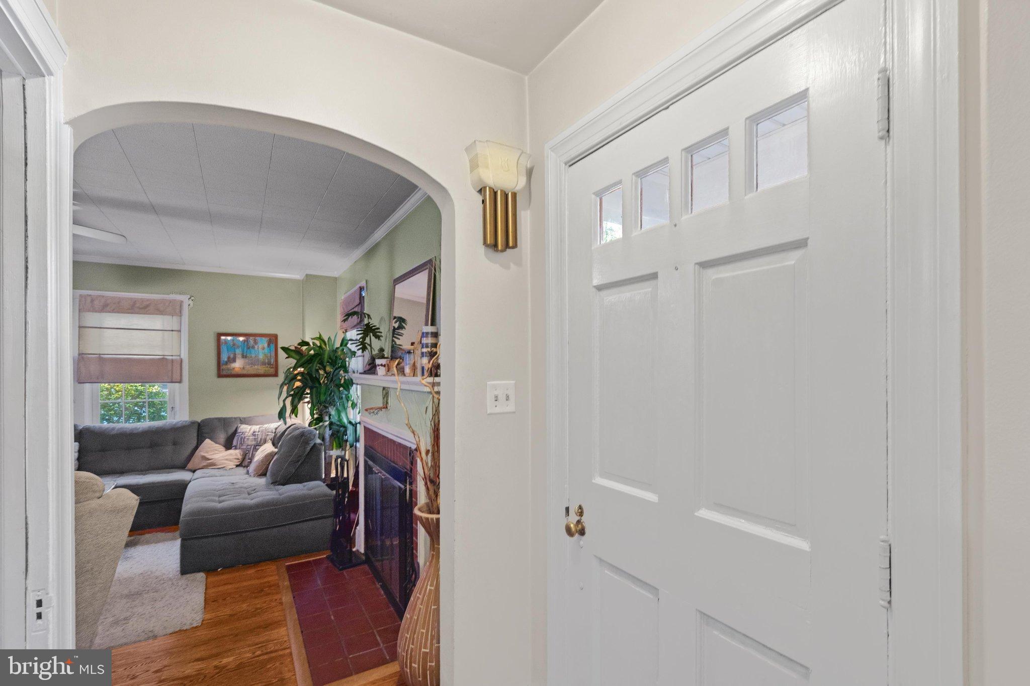 1003 RIVERSIDE DRIVE