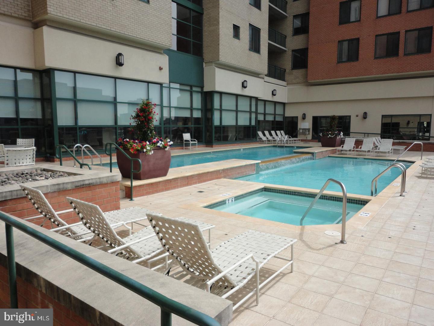 INNER HARBOR - Residential Lease