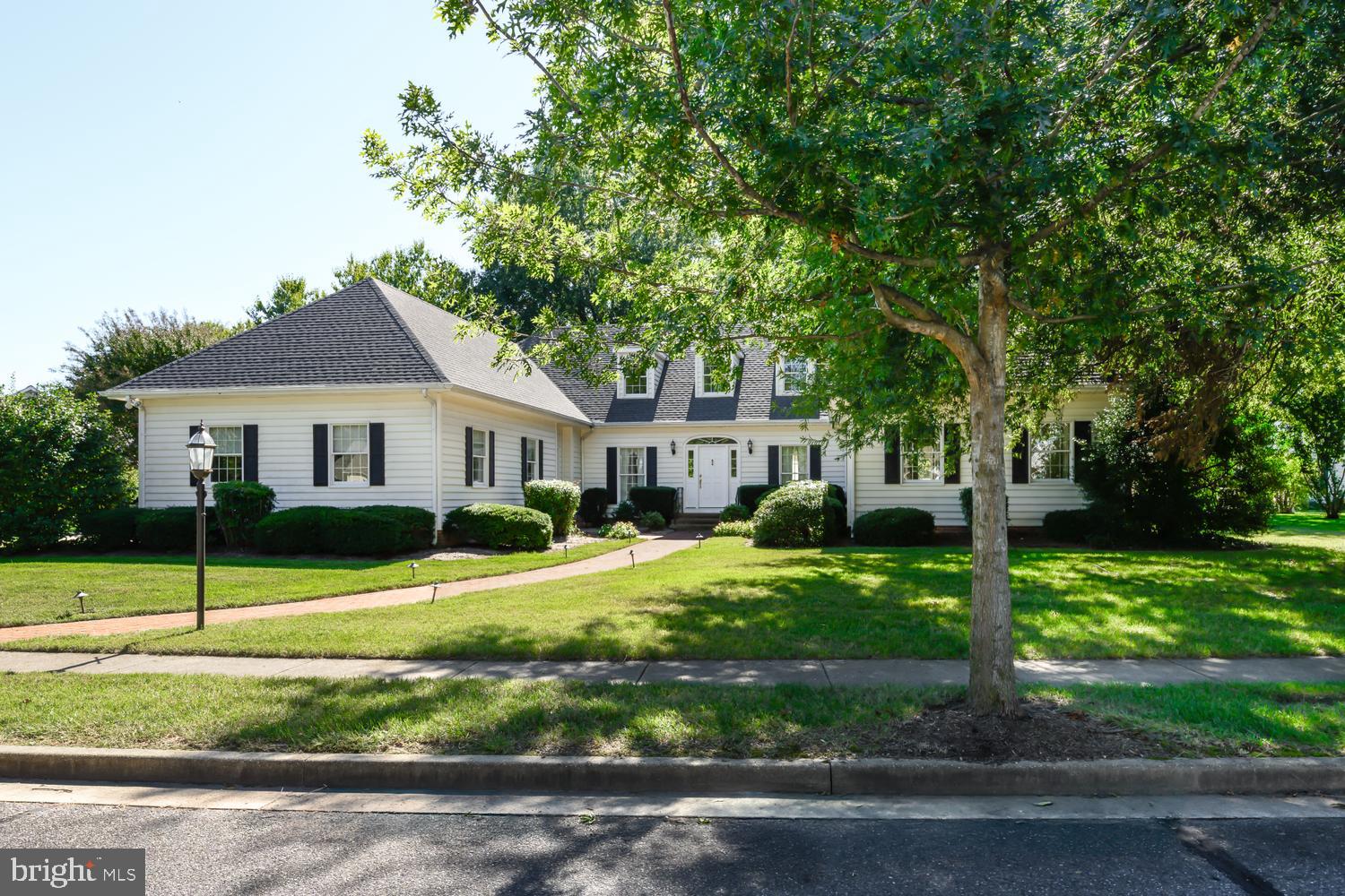38 LONDONDERRY DRIVE