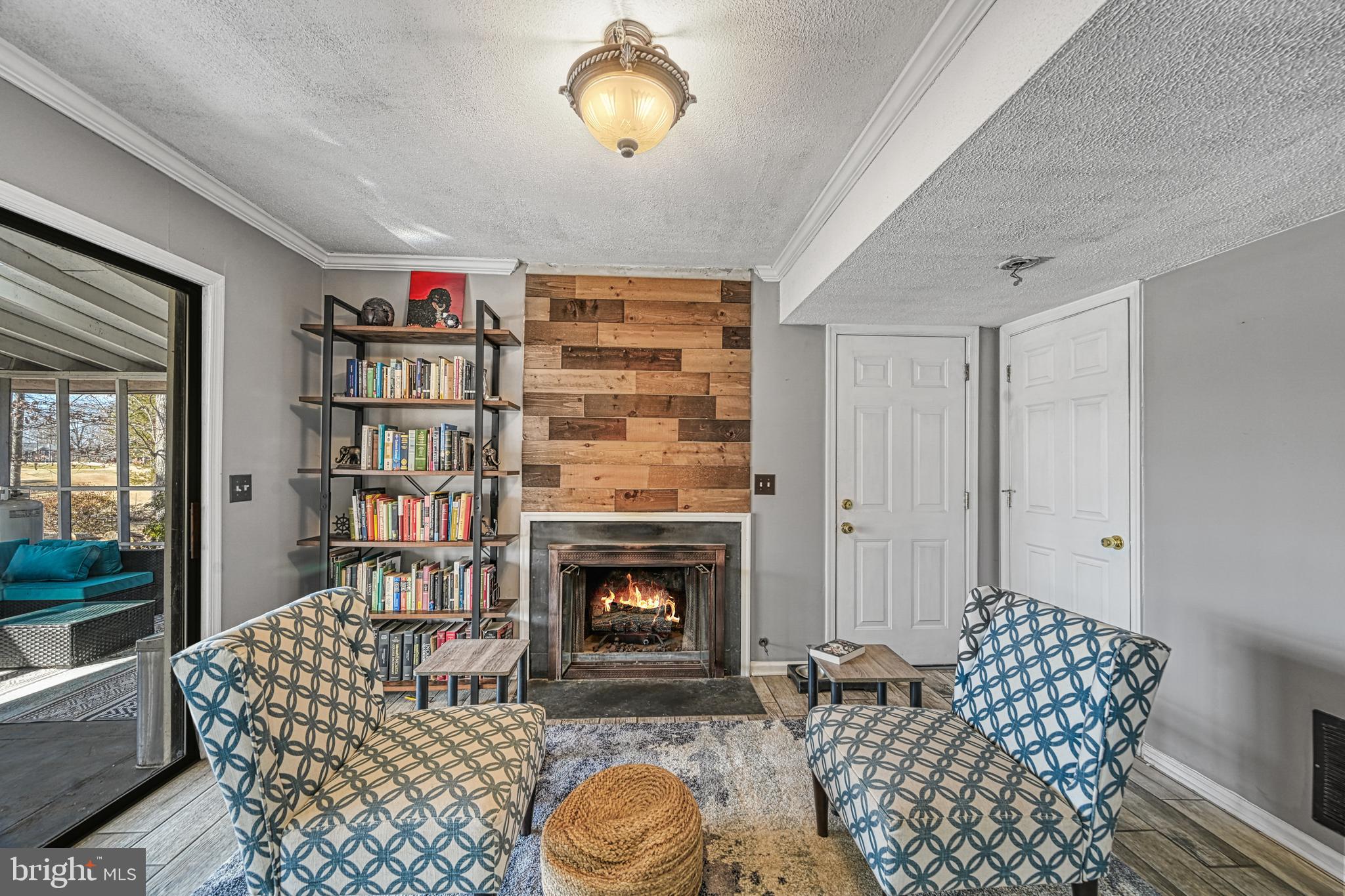 LAKE OF THE WOODS - Residential