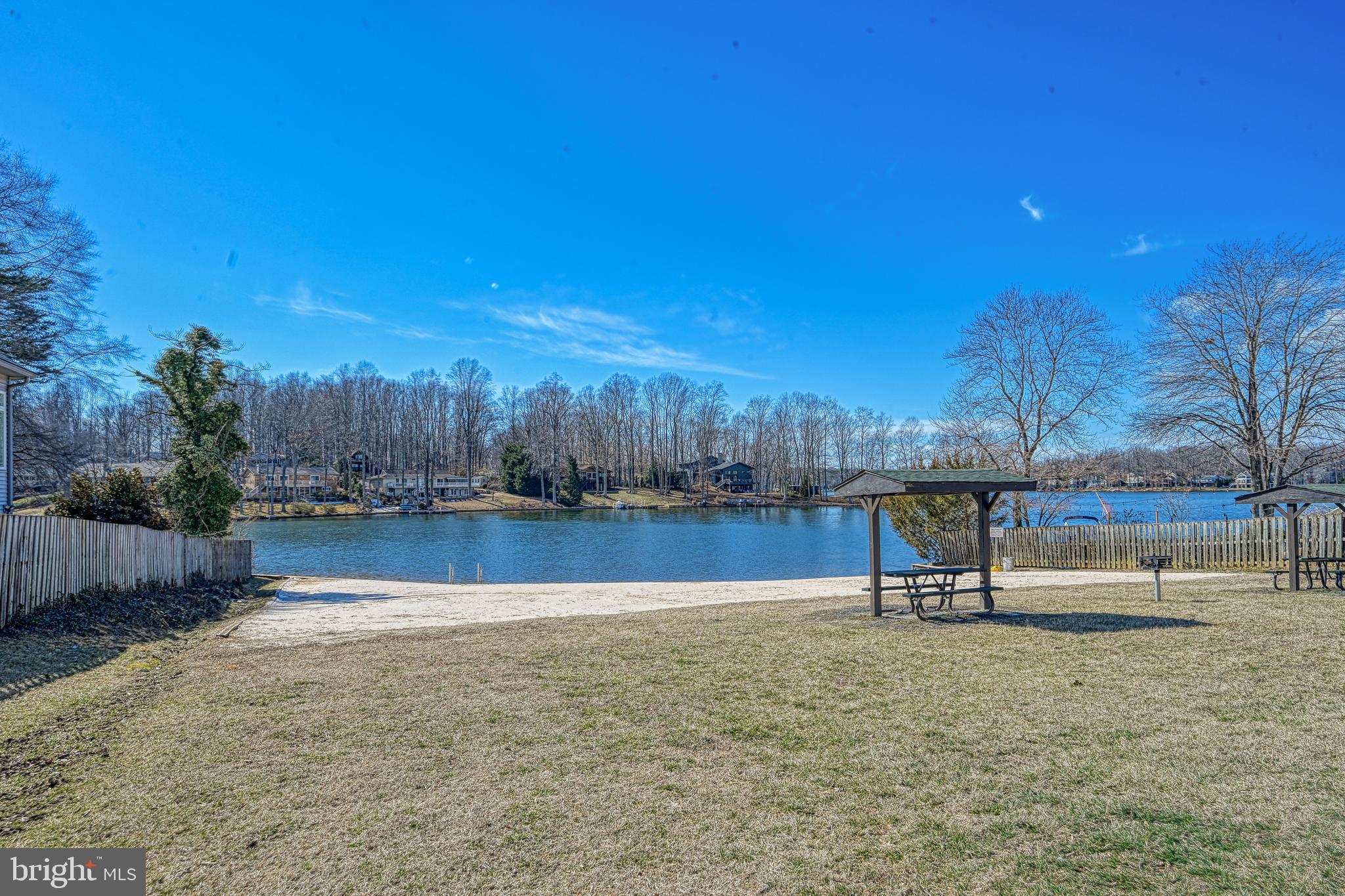 LAKE OF THE WOODS - Residential