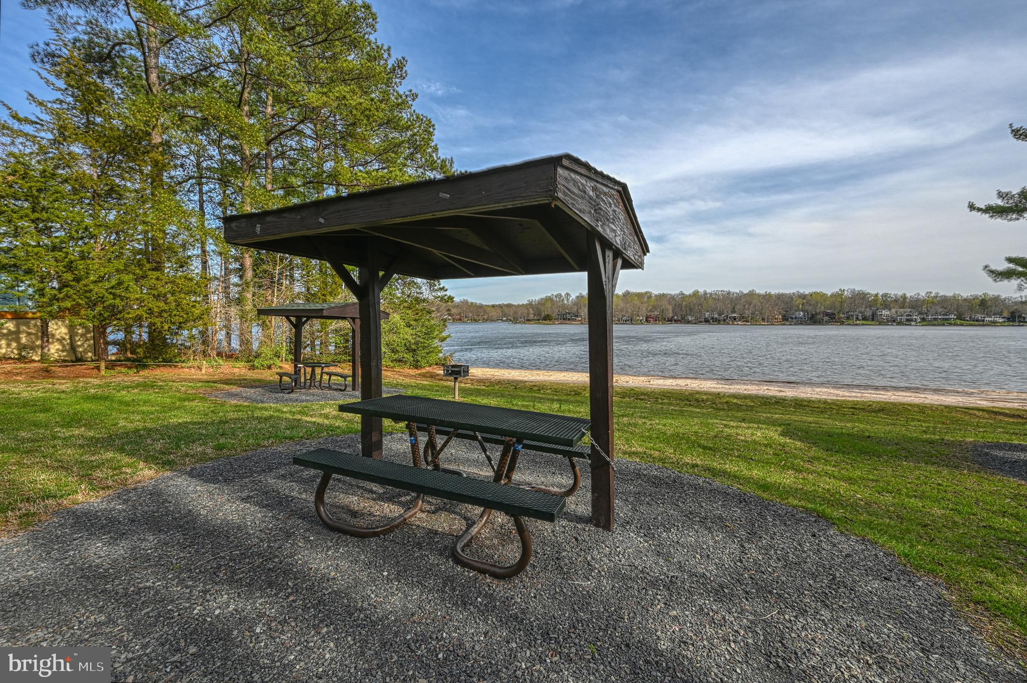 LAKE OF THE WOODS - Residential
