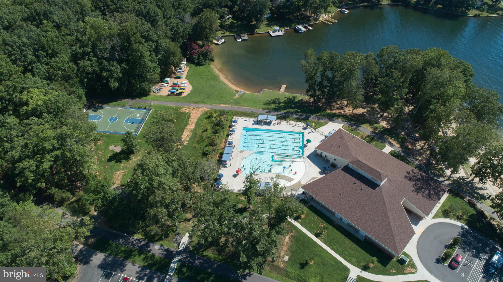 LAKE OF THE WOODS - Residential