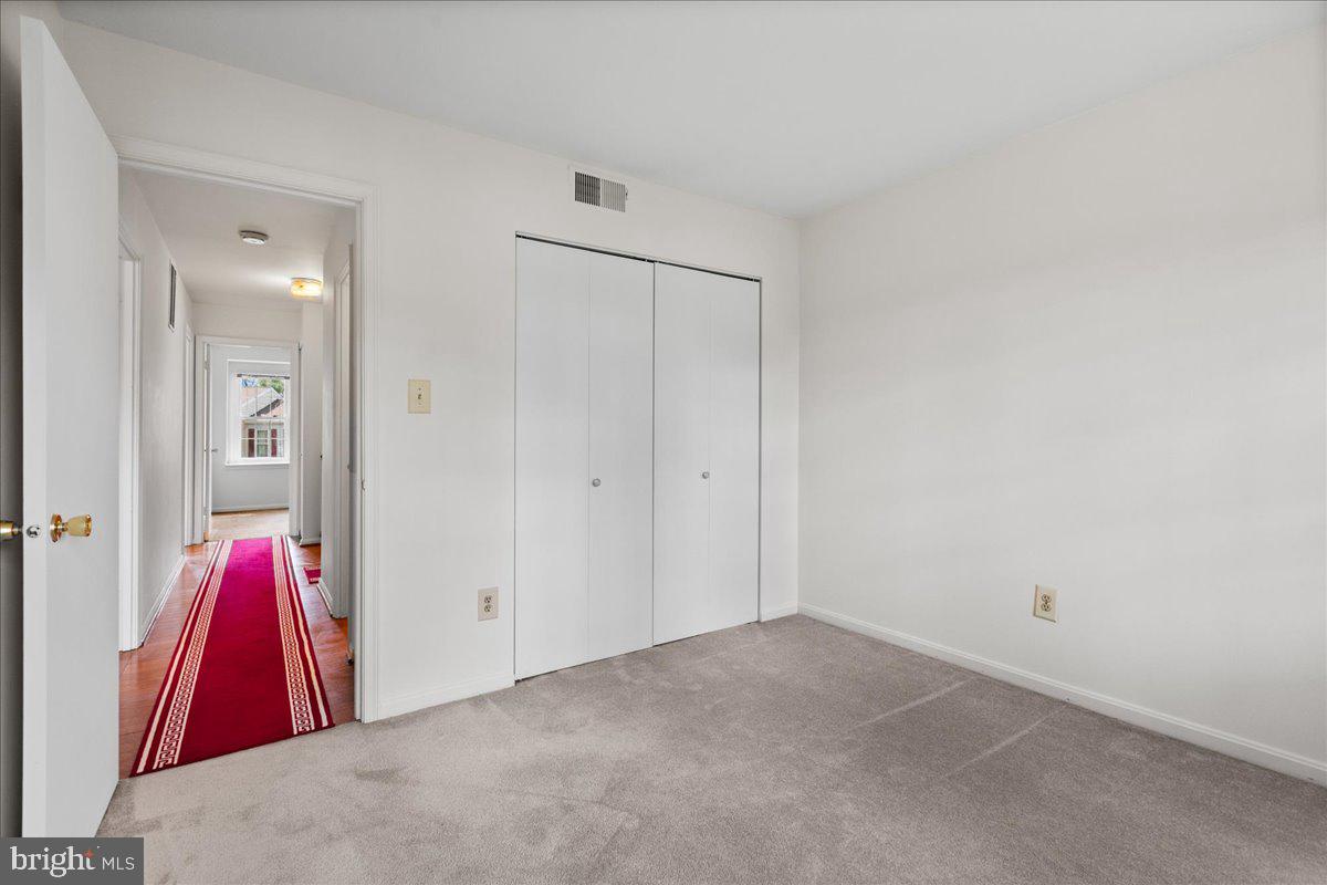 KEENE  MILL WOODS - Residential