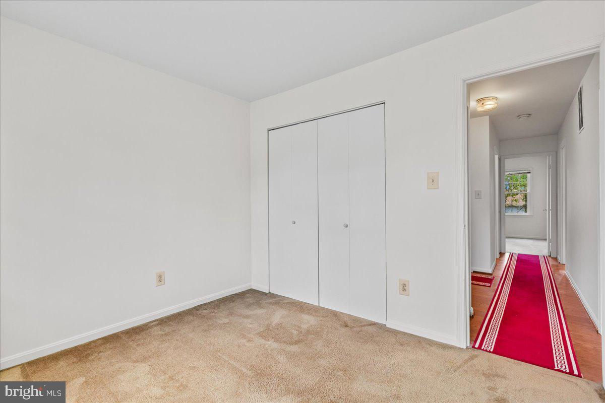 KEENE  MILL WOODS - Residential