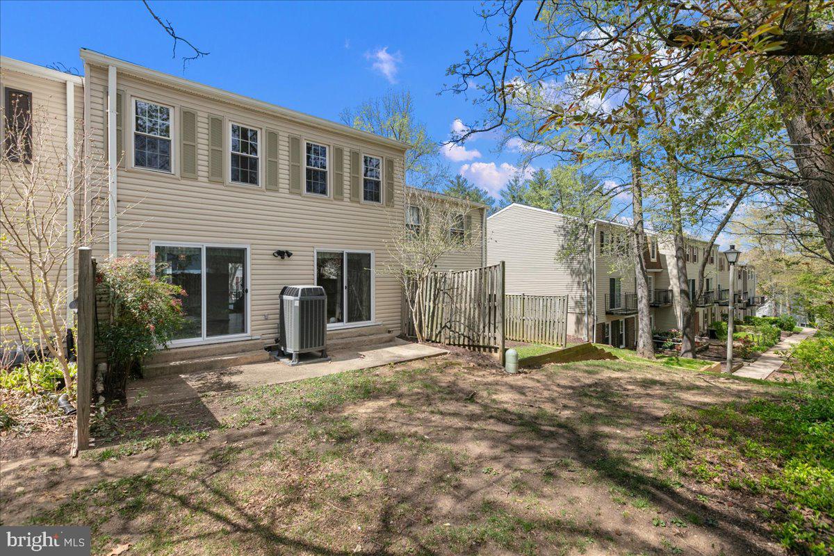 KEENE  MILL WOODS - Residential