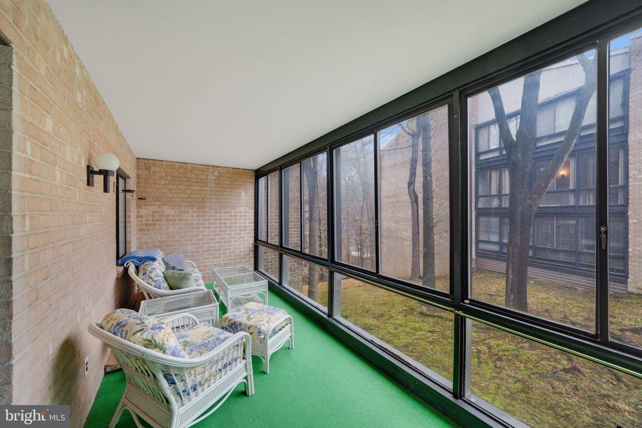 HICKORY HILL - Residential