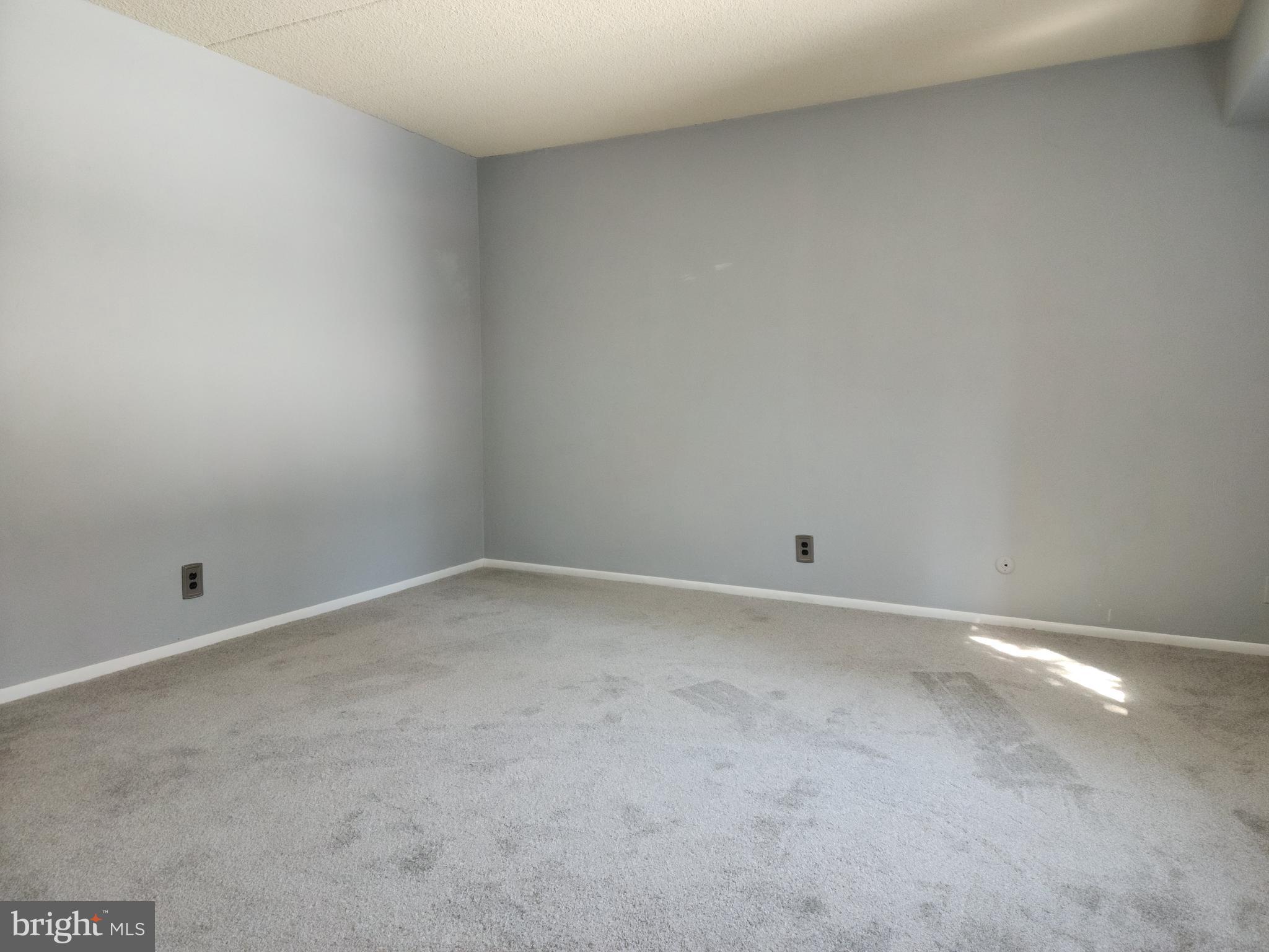 HICKORY HILL - Residential