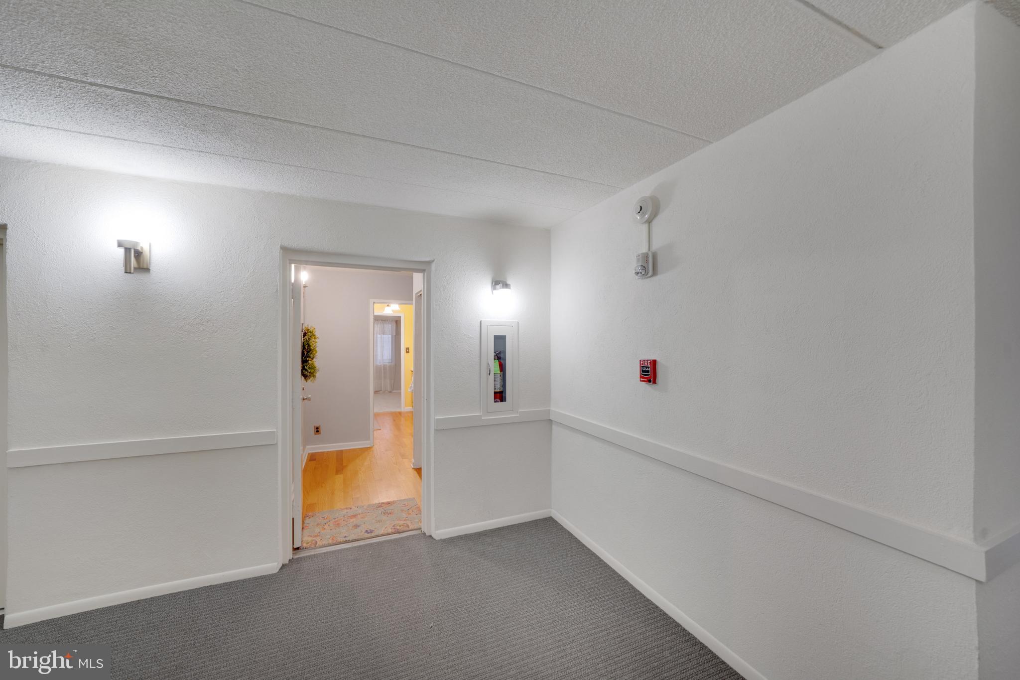 HICKORY HILL - Residential