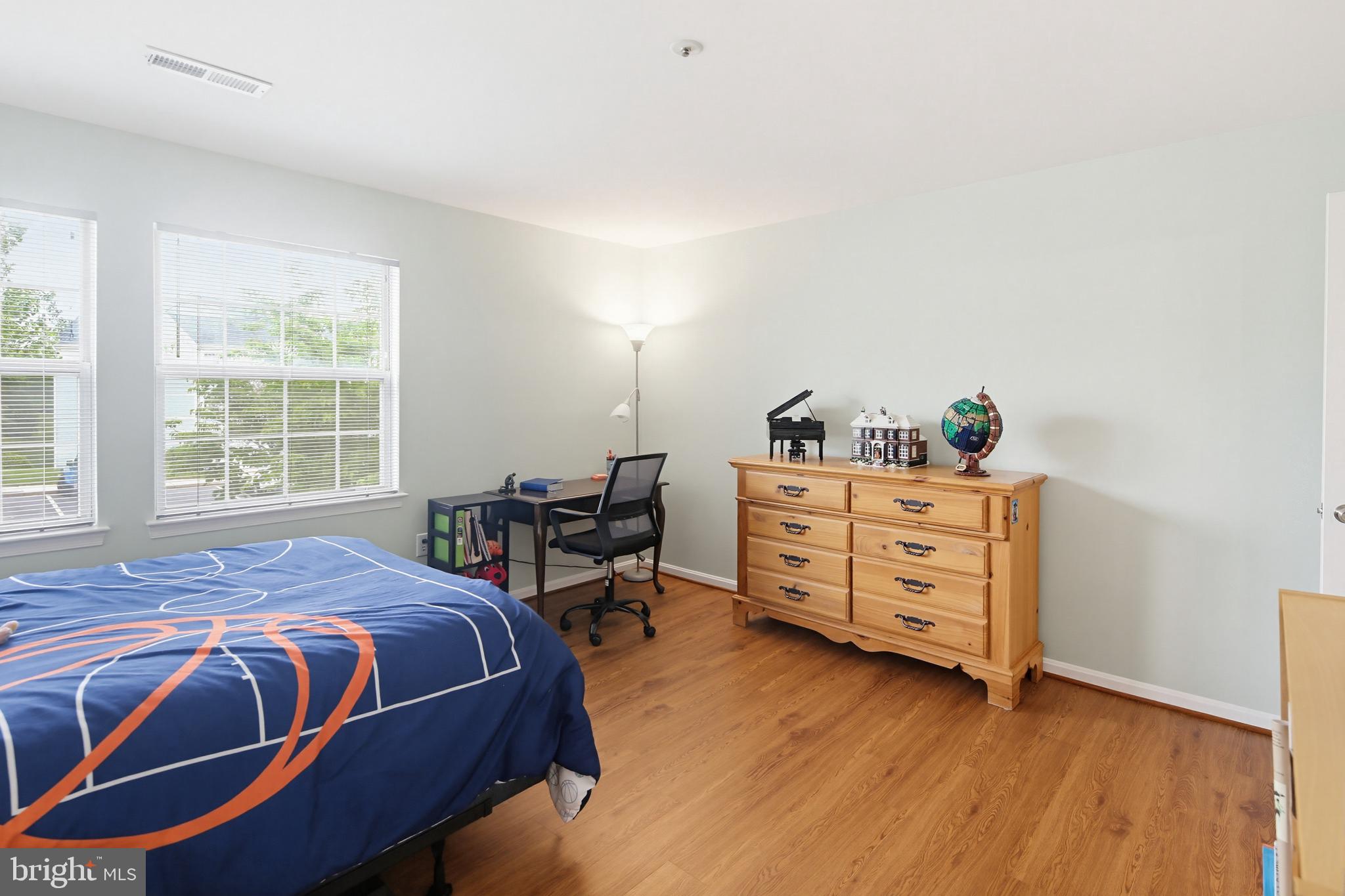 VILLAGE OF MONTGOMERY RUN - Residential