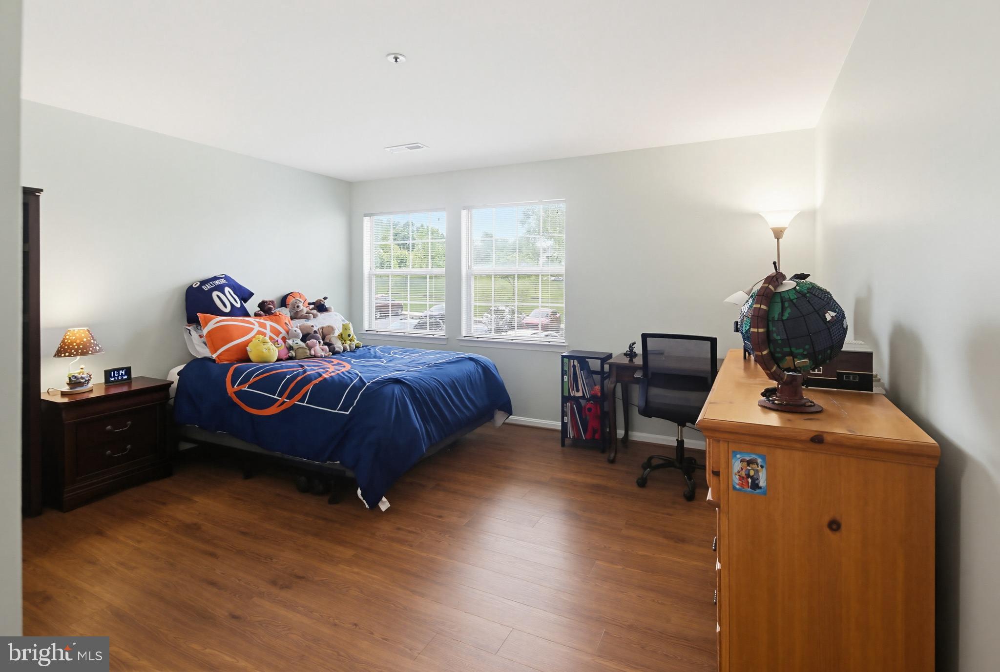VILLAGE OF MONTGOMERY RUN - Residential