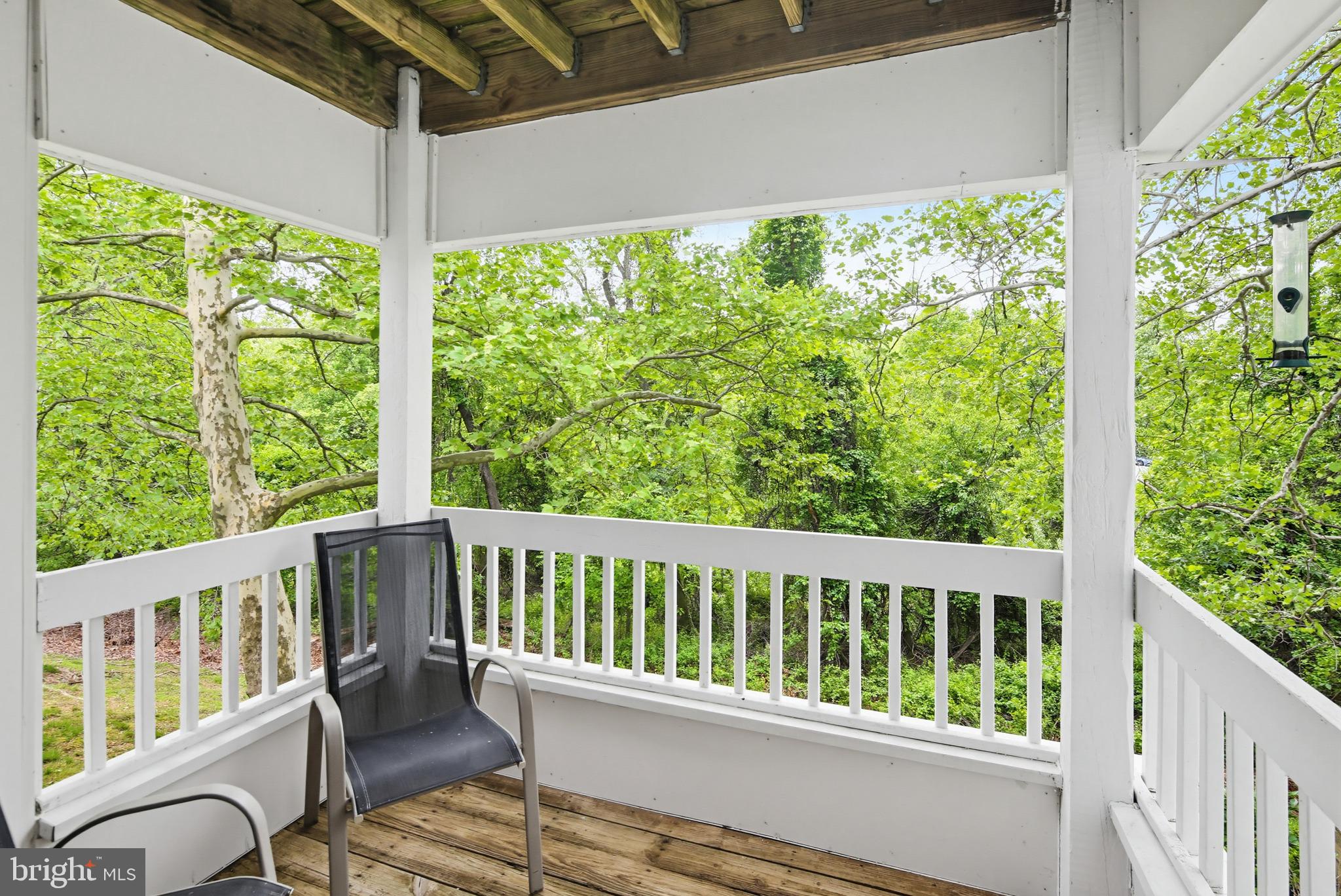 VILLAGE OF MONTGOMERY RUN - Residential