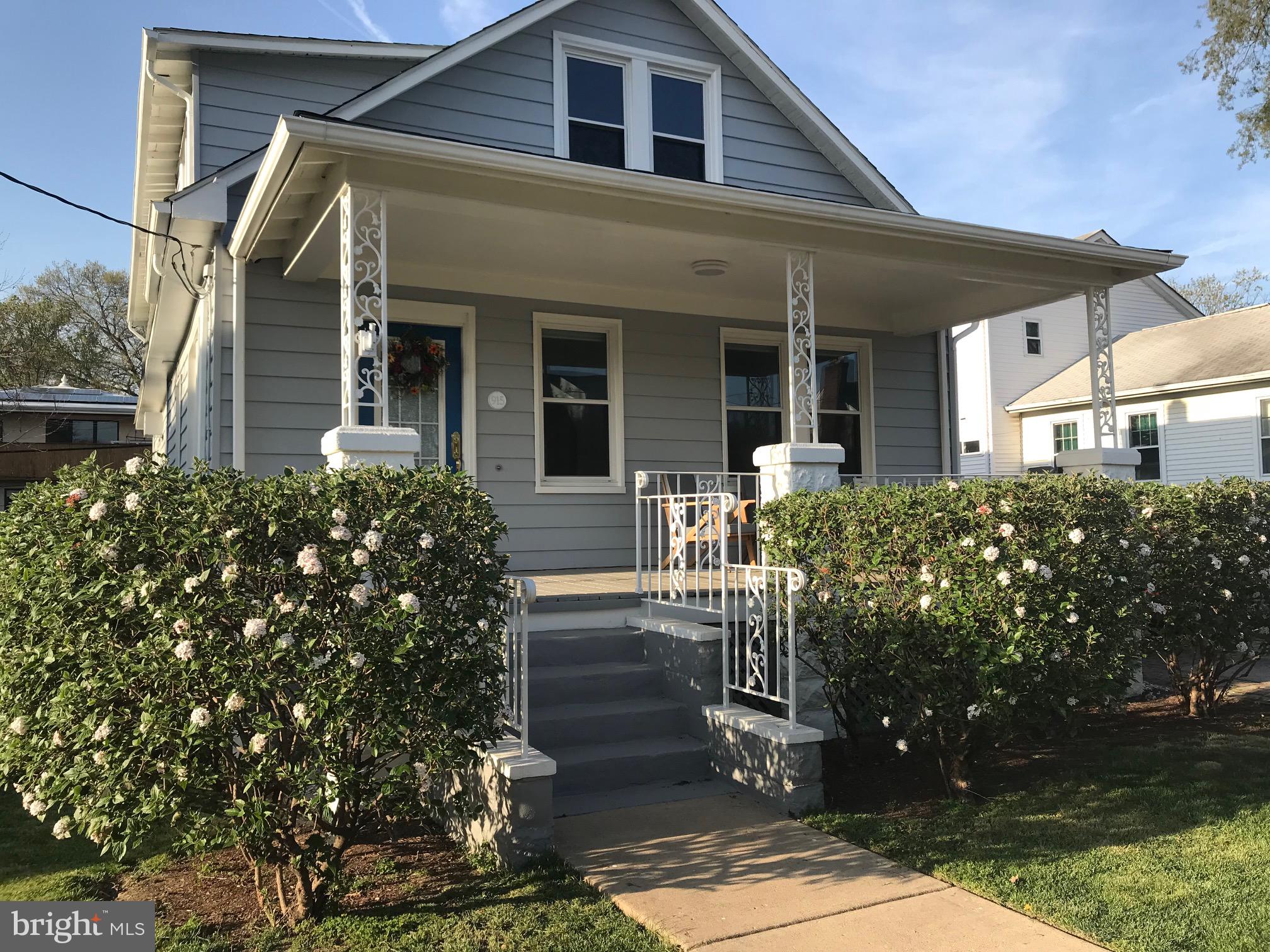 AURORA HILLS - Residential