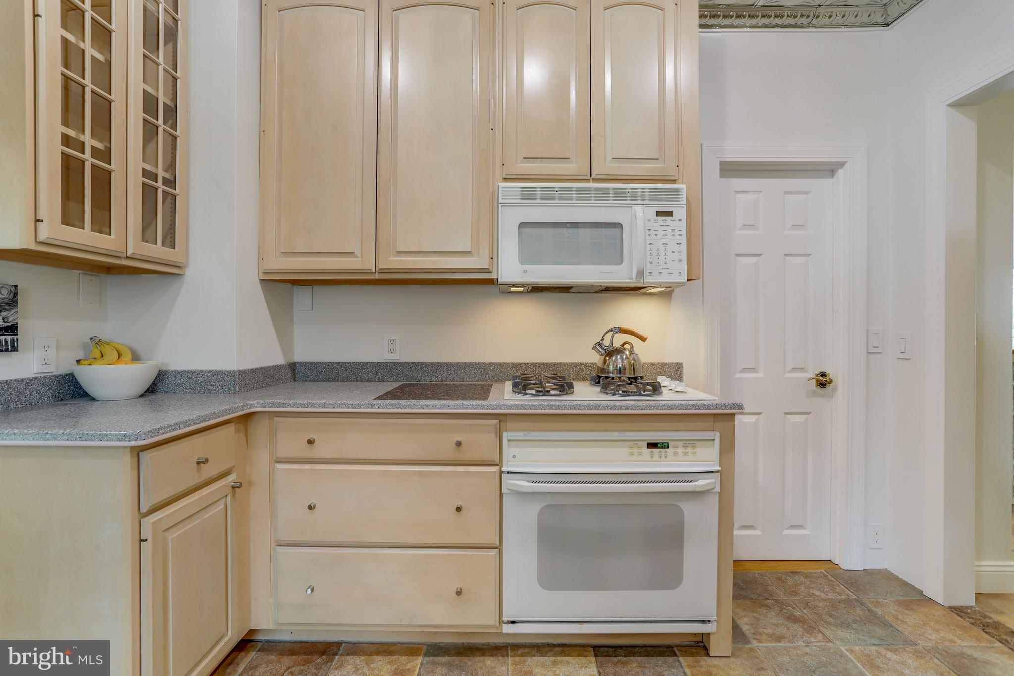 AURORA HILLS - Residential