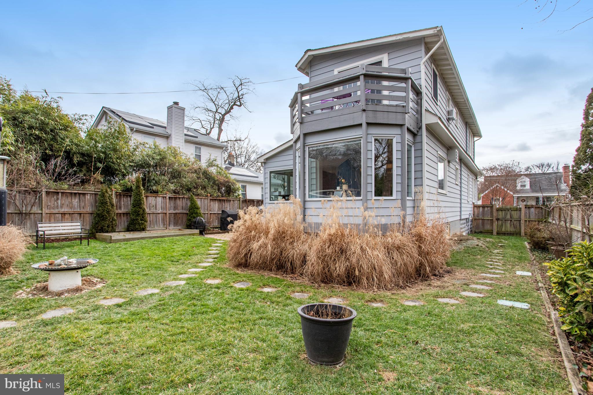 AURORA HILLS - Residential