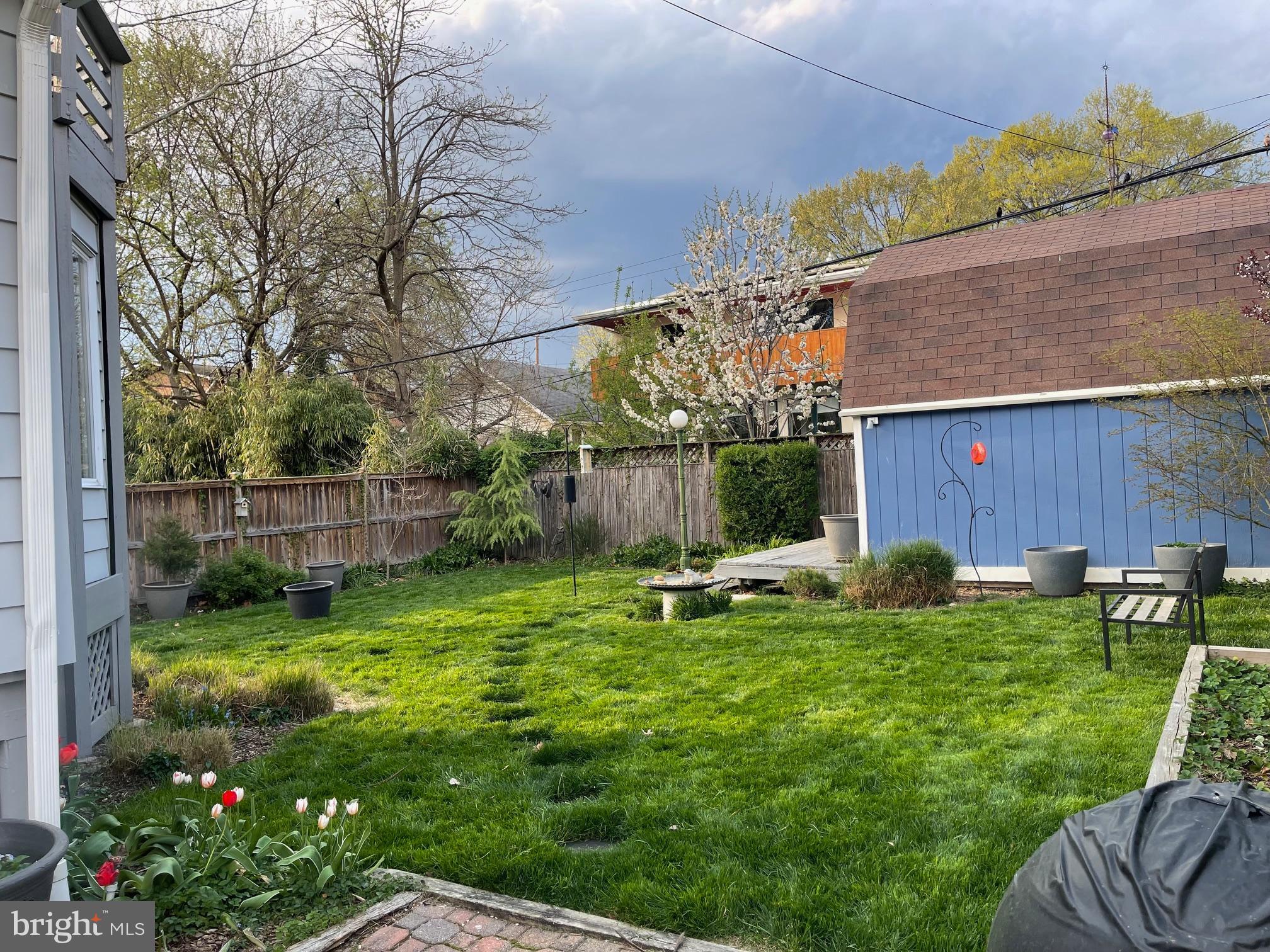 AURORA HILLS - Residential