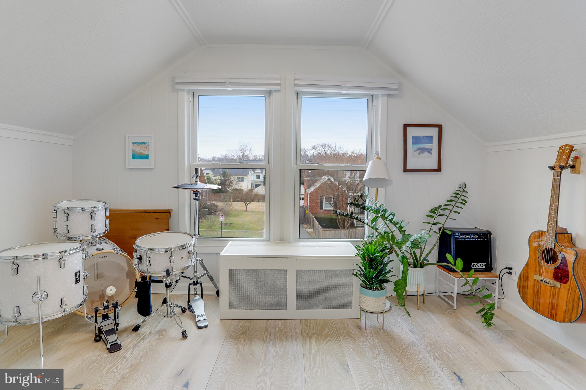 AURORA HILLS - Residential