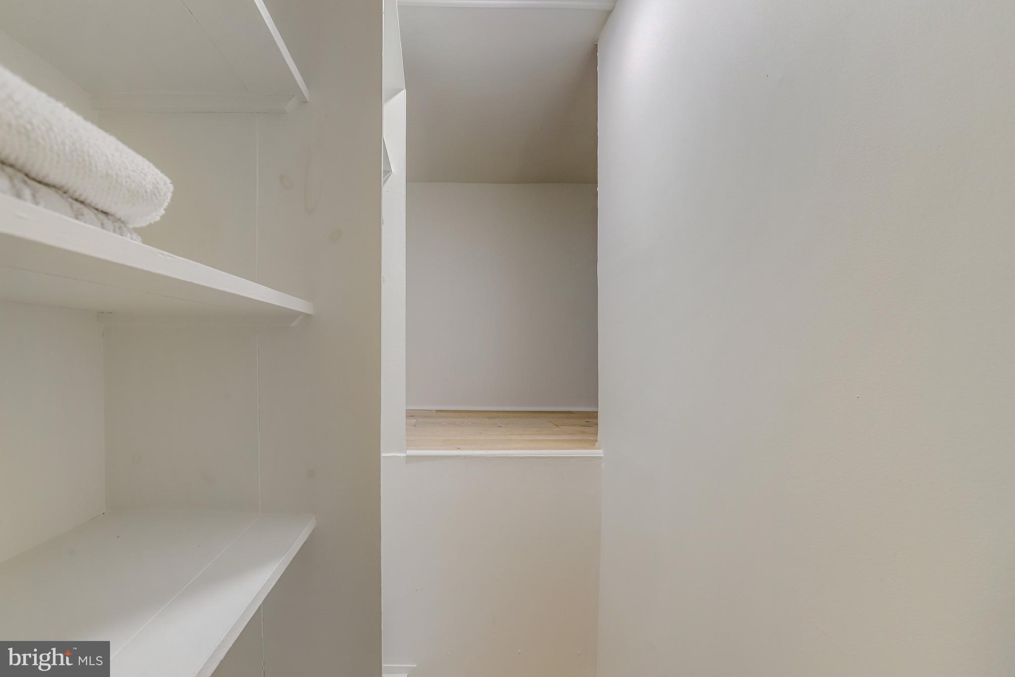 AURORA HILLS - Residential