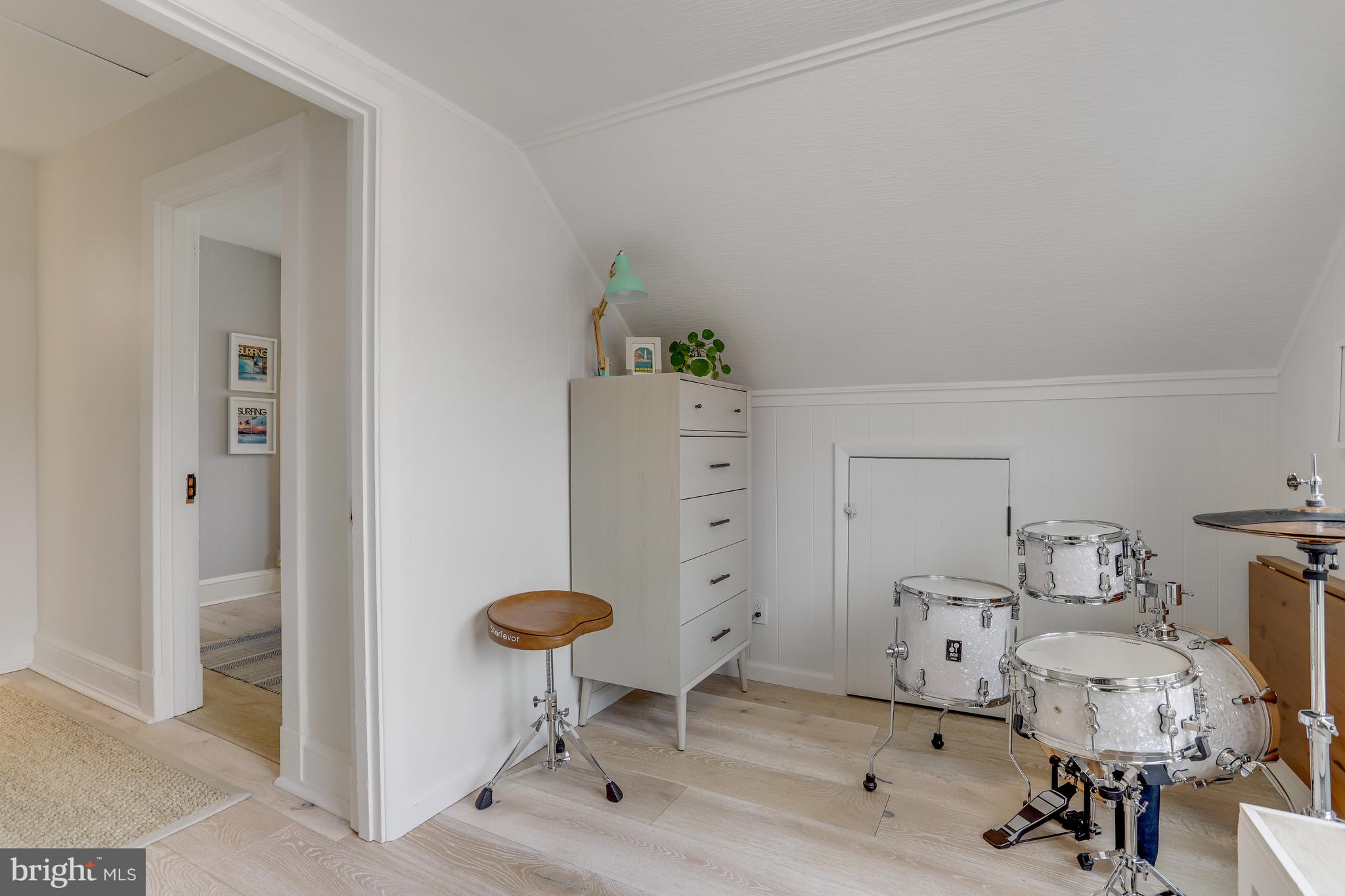 AURORA HILLS - Residential