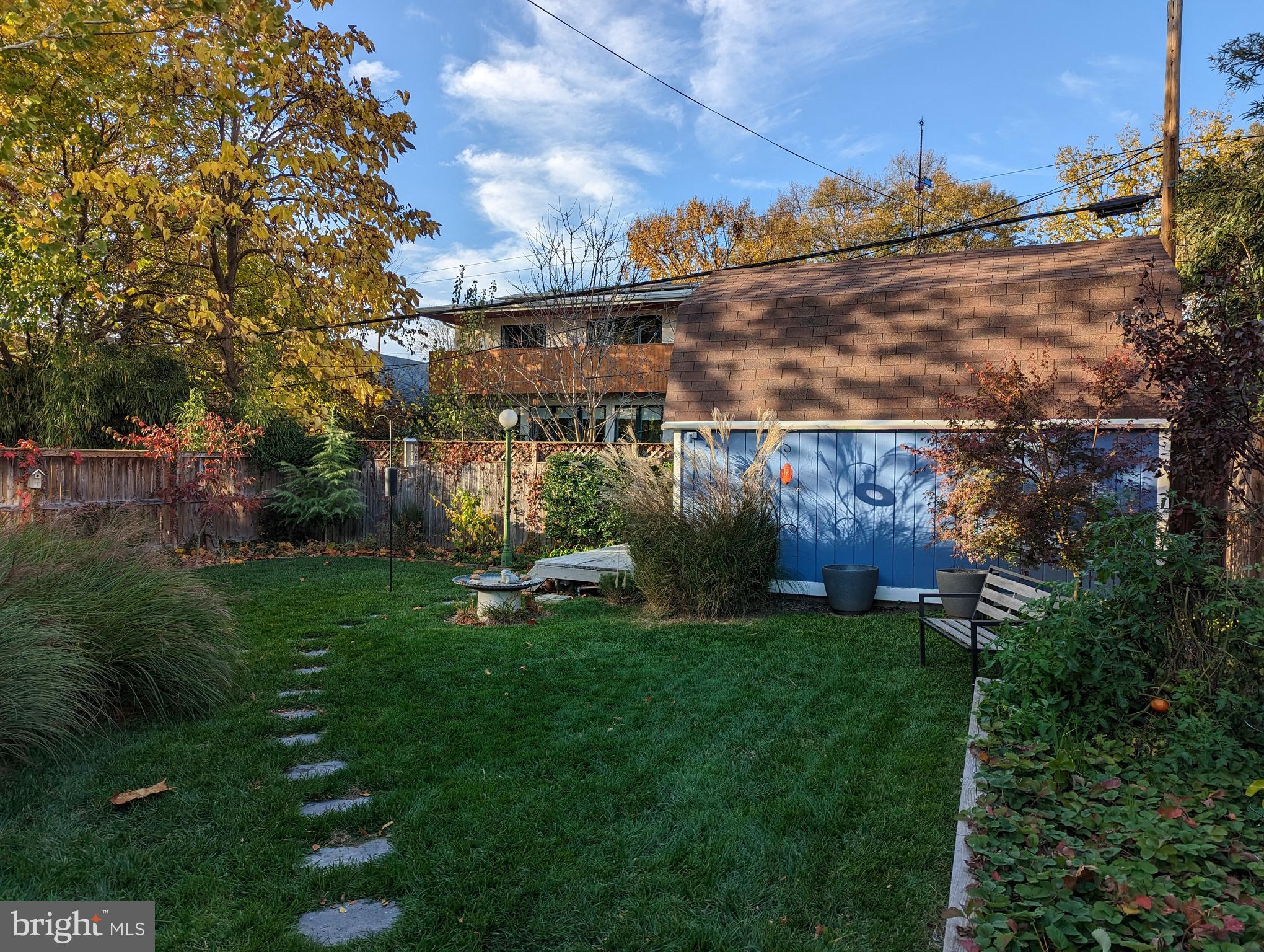 AURORA HILLS - Residential