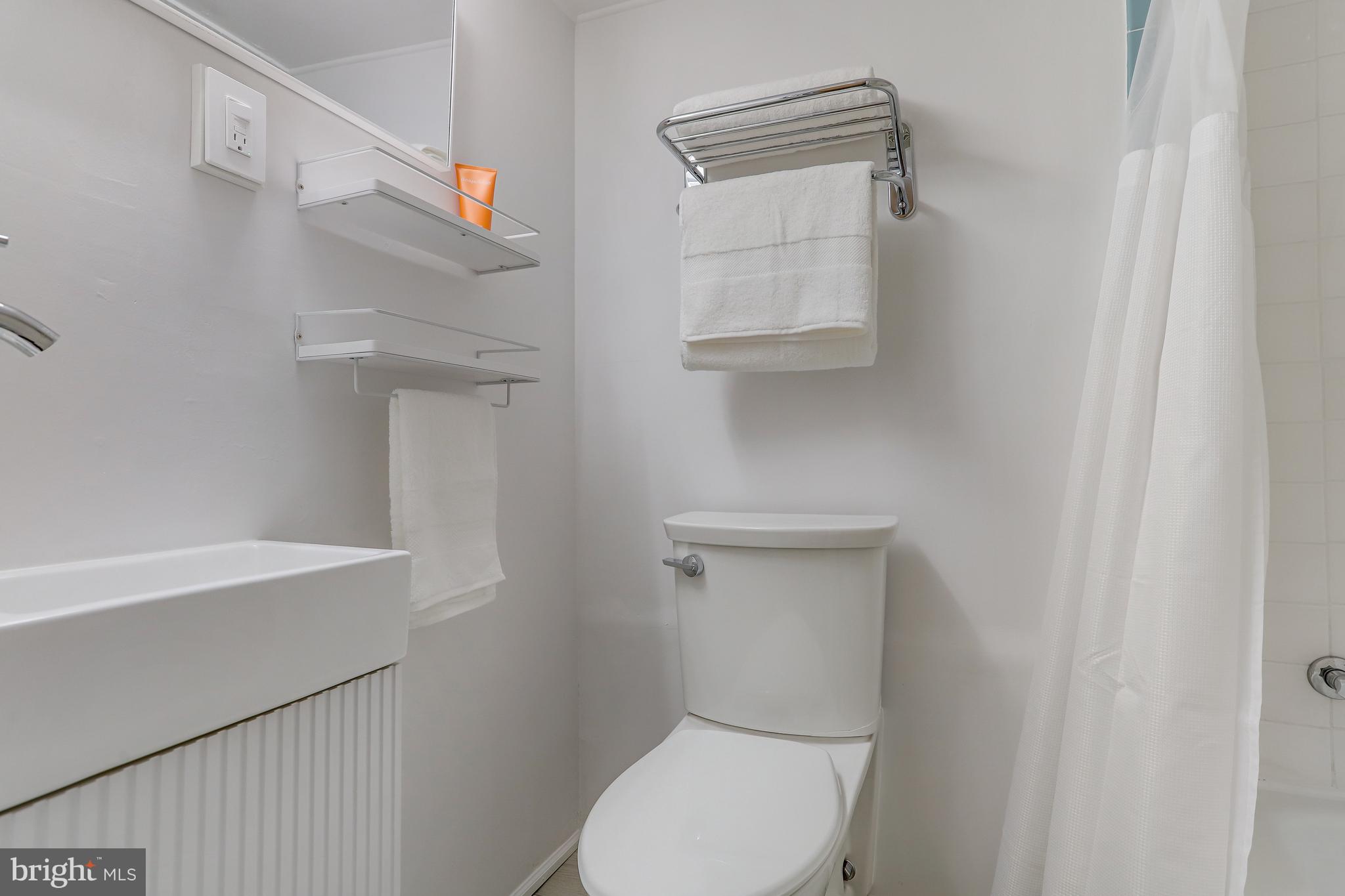 AURORA HILLS - Residential