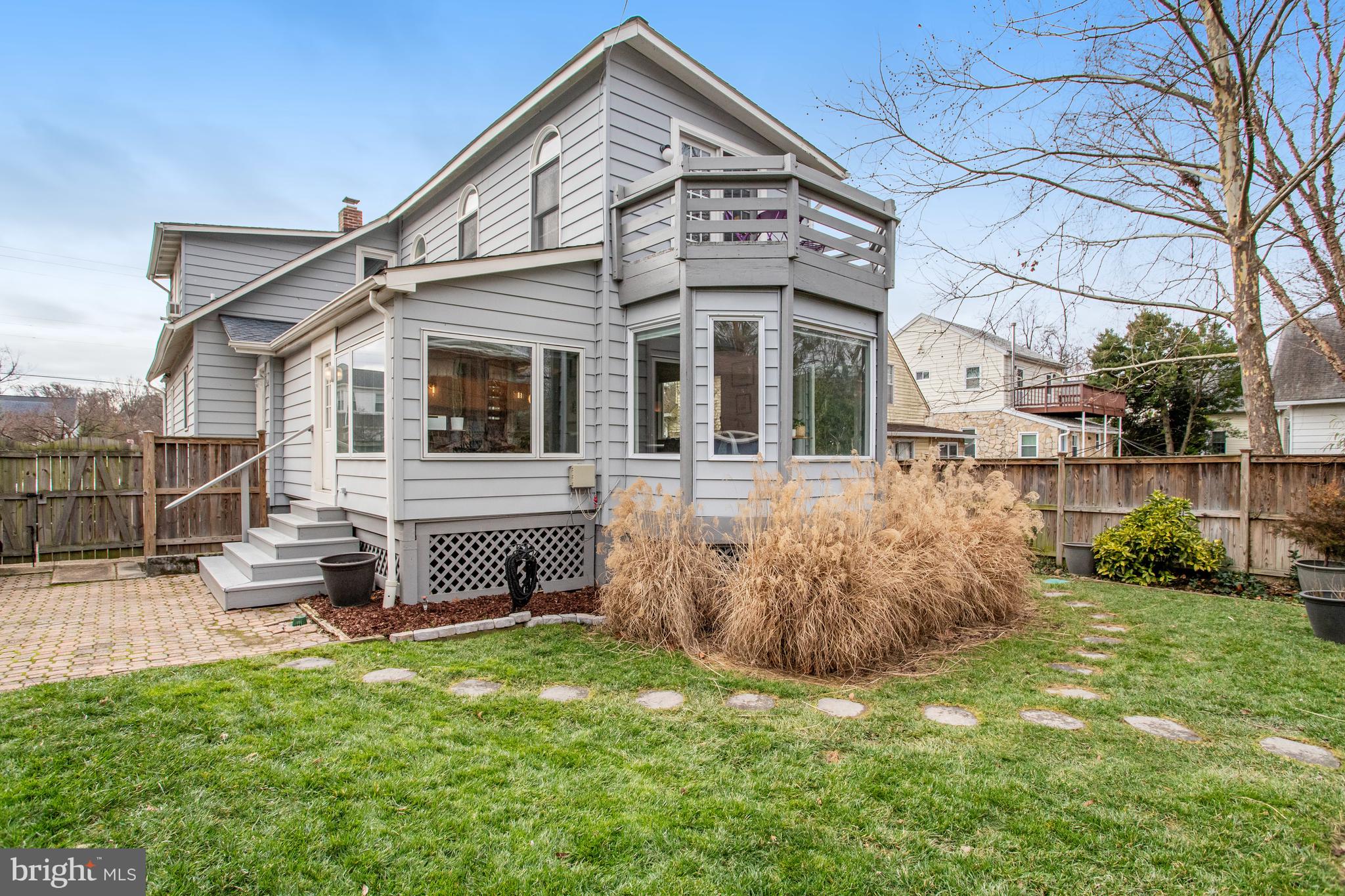 AURORA HILLS - Residential