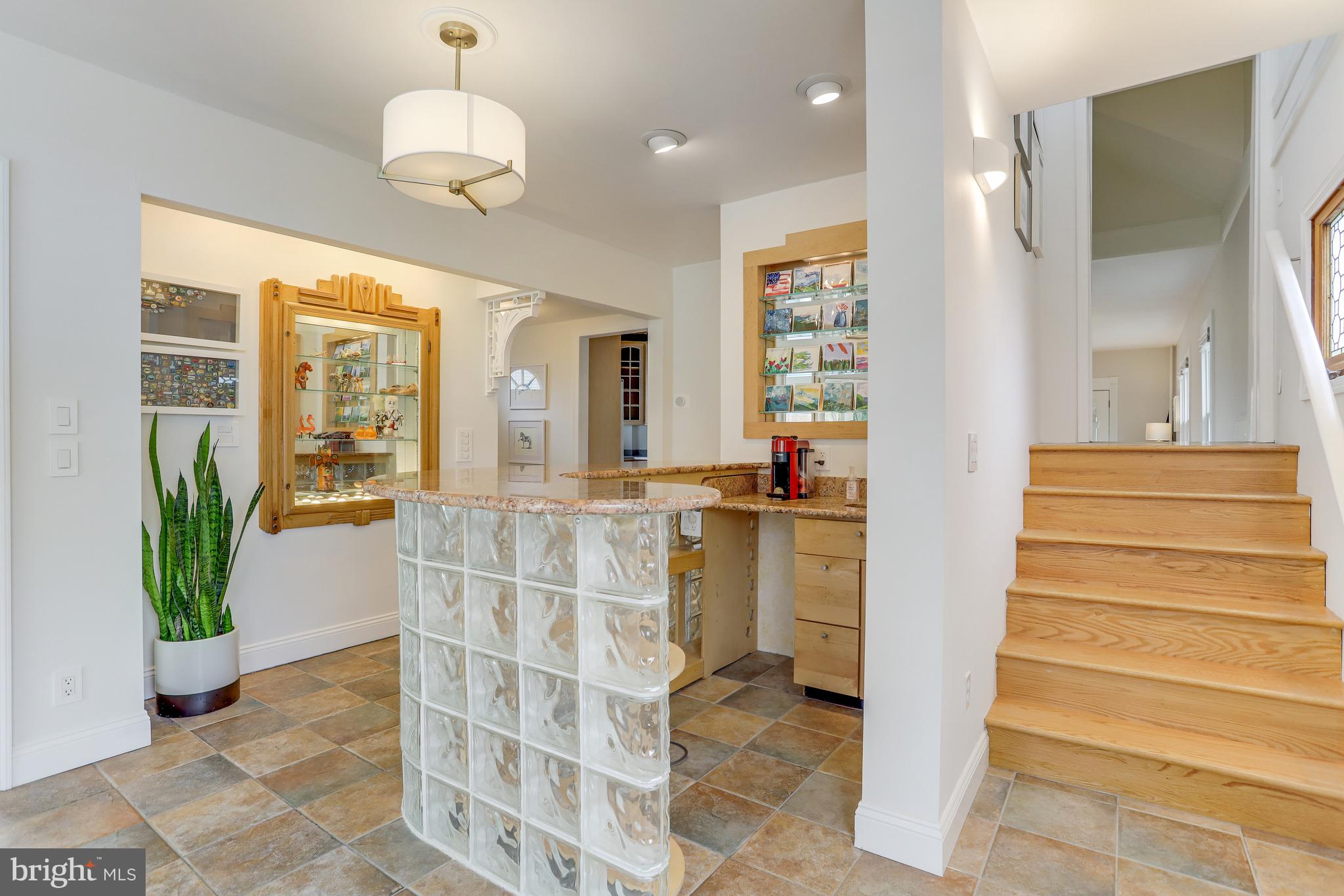 AURORA HILLS - Residential