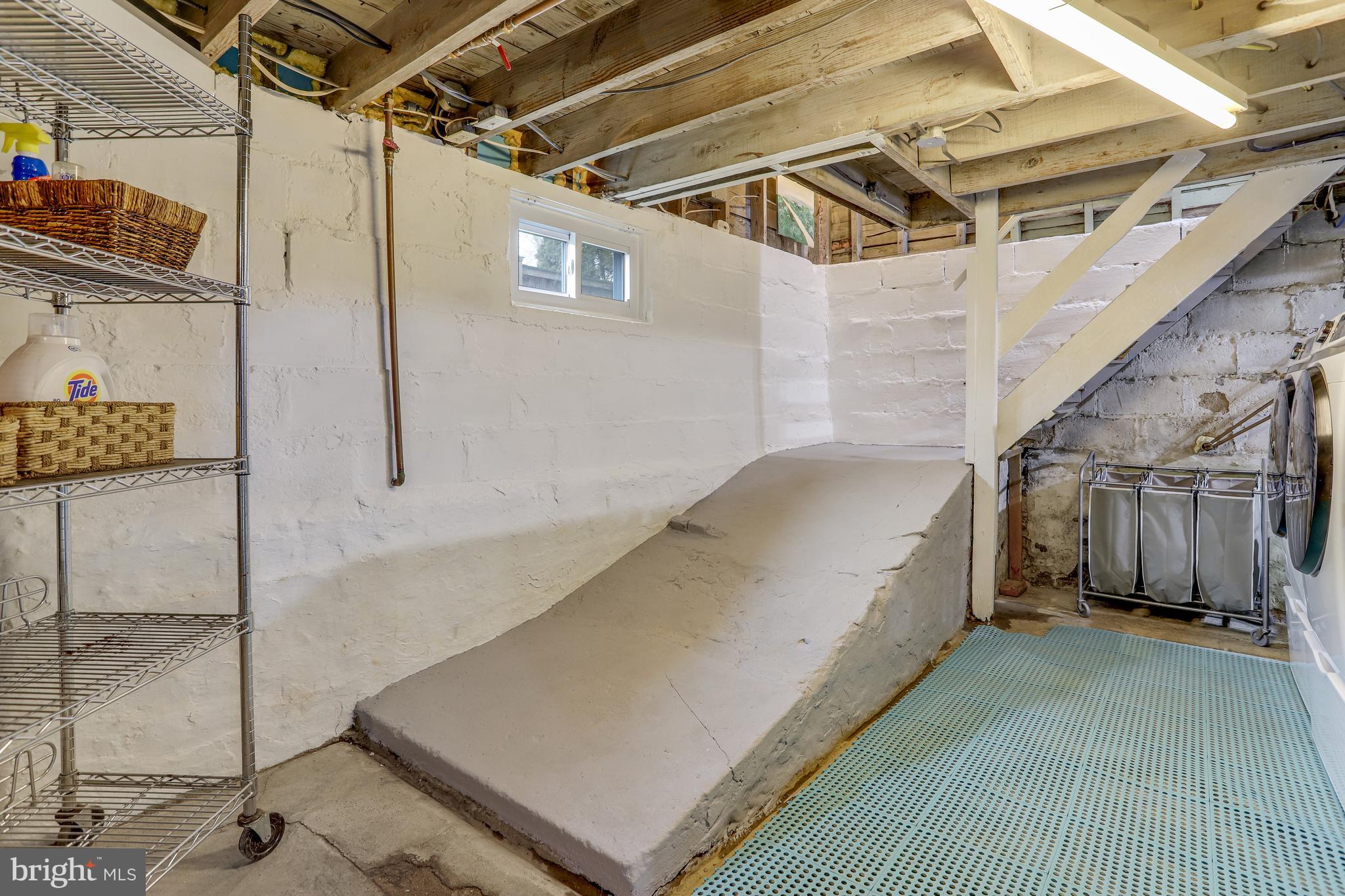 AURORA HILLS - Residential