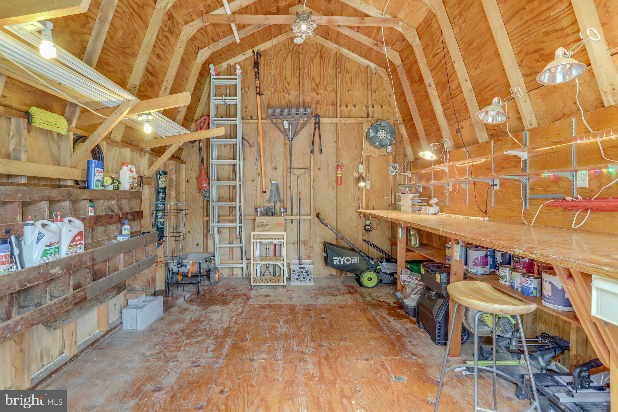 AURORA HILLS - Residential