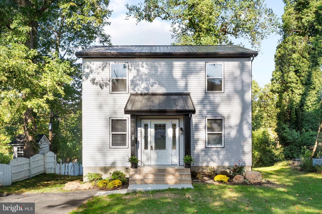 Photo of 94 Mildred Lane, ASTON, PA 19014 (MLS # PADE2097514)