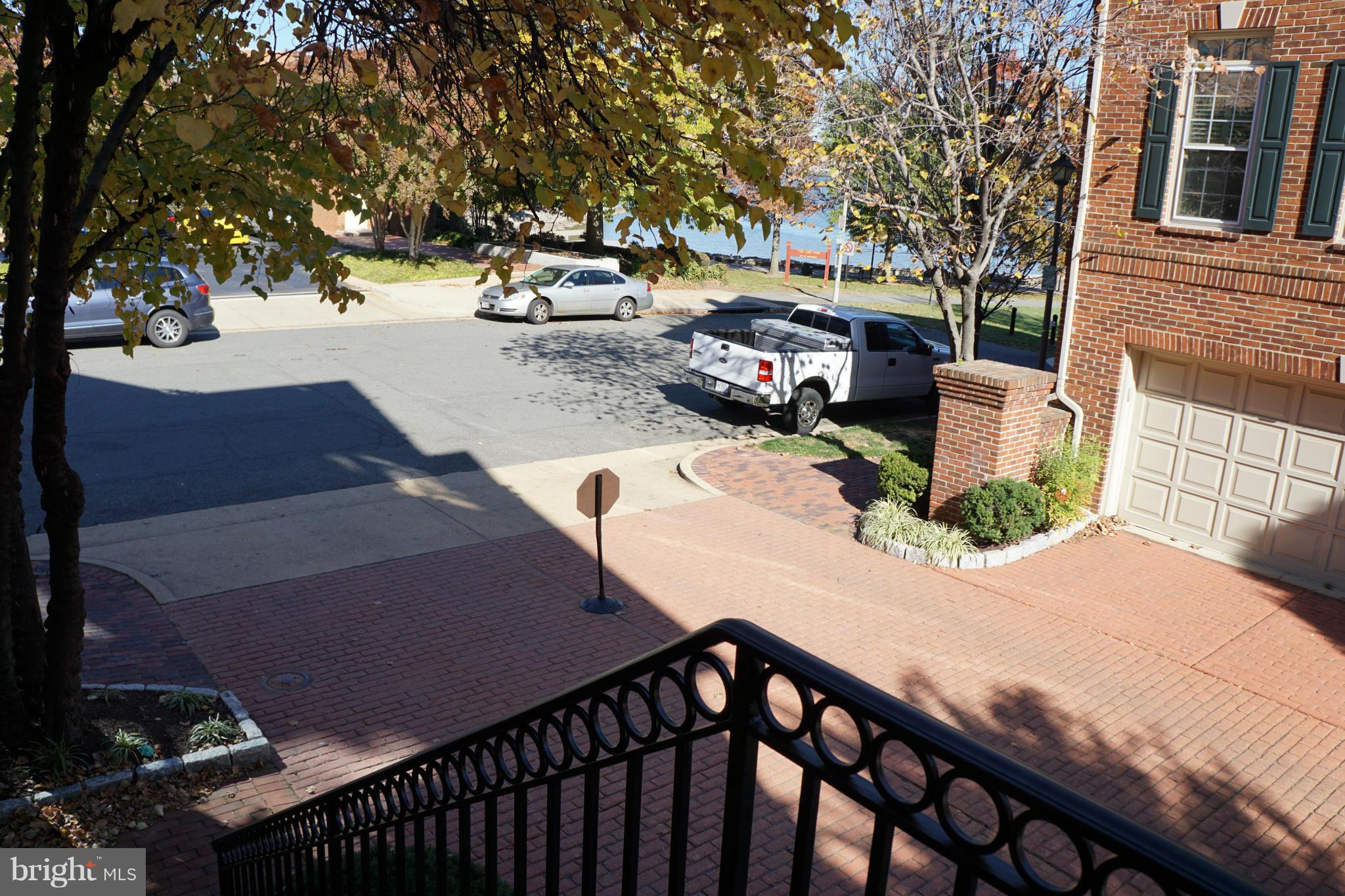 RIVERGATE - Residential Lease