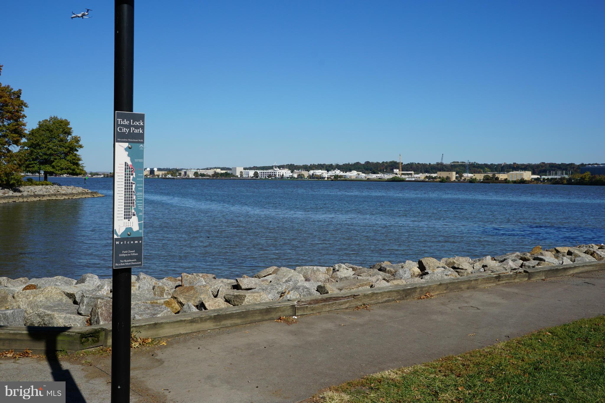 RIVERGATE - Residential Lease