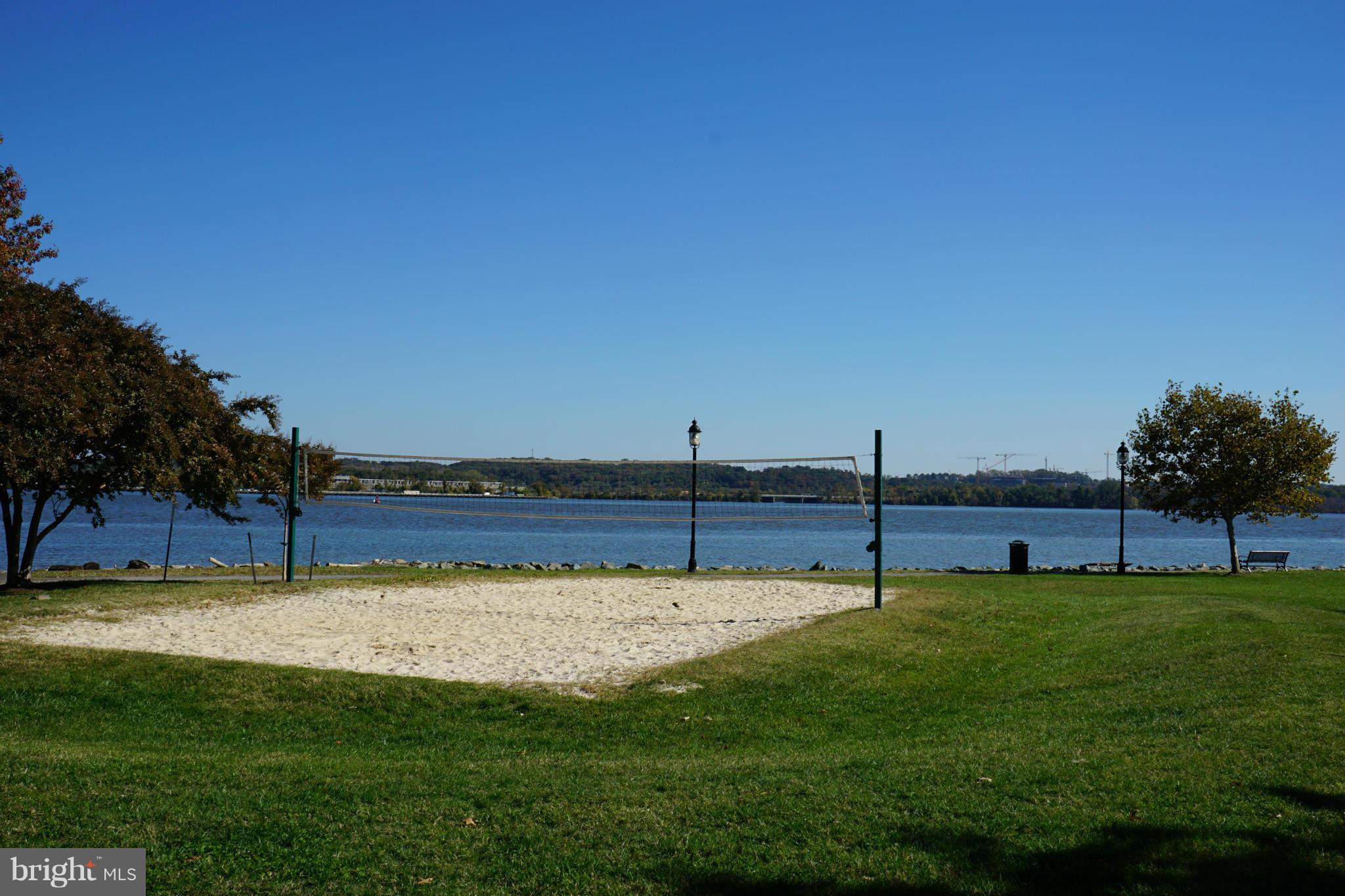 RIVERGATE - Residential Lease